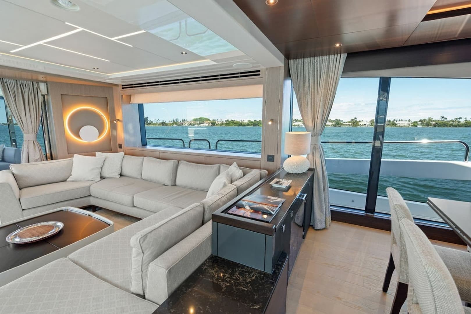 2026 Sunseeker 88 Yacht - Image 46