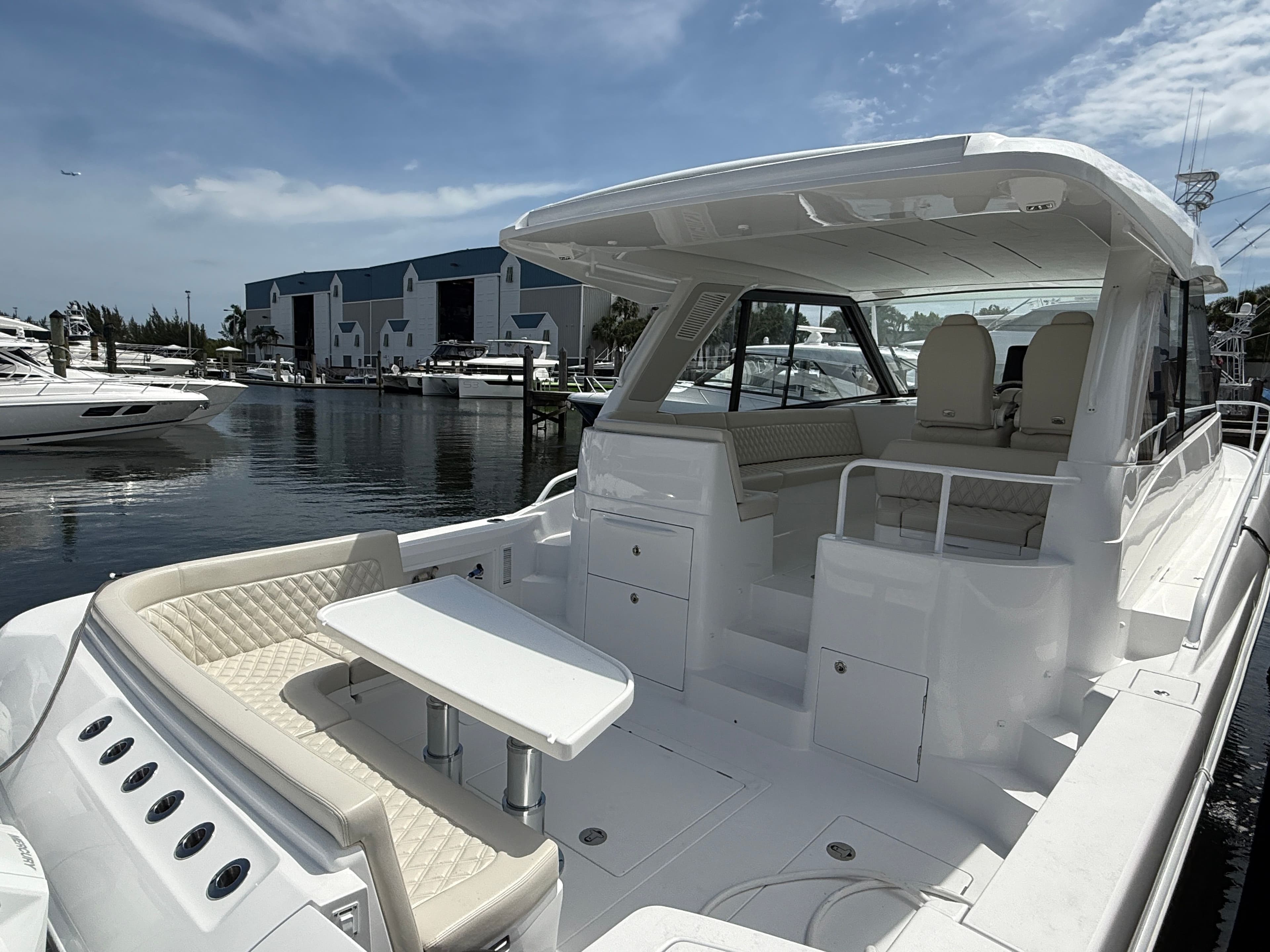 2026 Intrepid 50 Evolution - 4