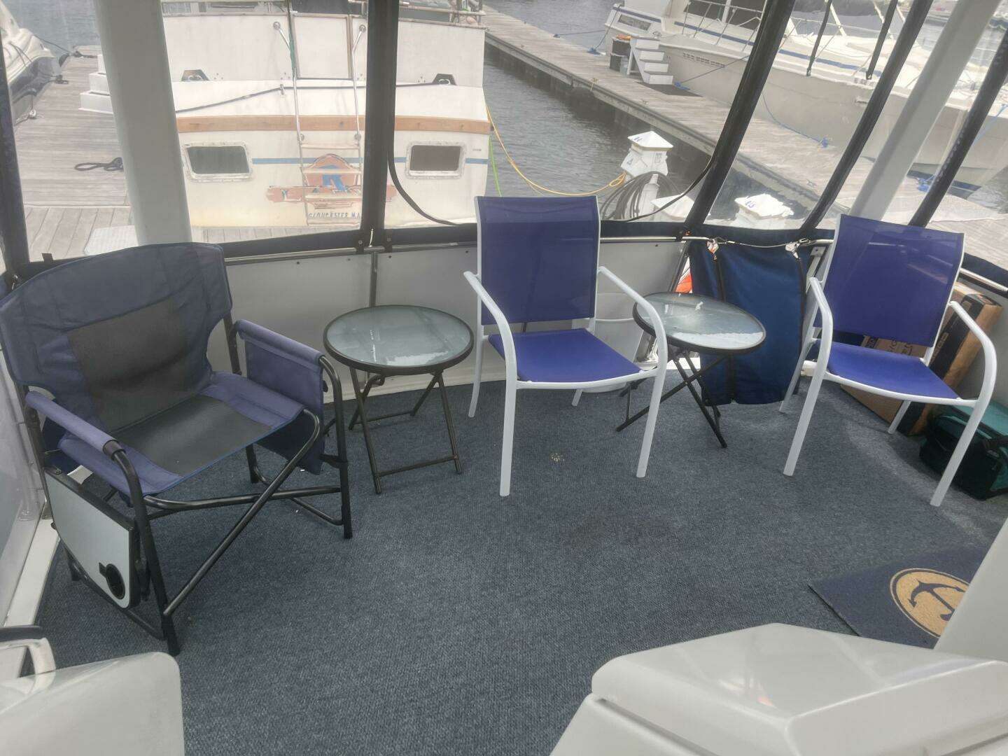 1994 Carver Aft Cabin Motor Yacht - Image 29