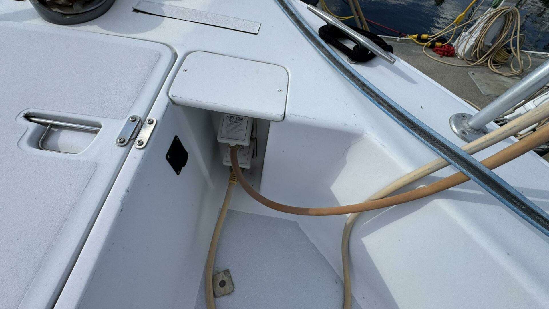 1999 Mainship 350 Trawler - Image 41