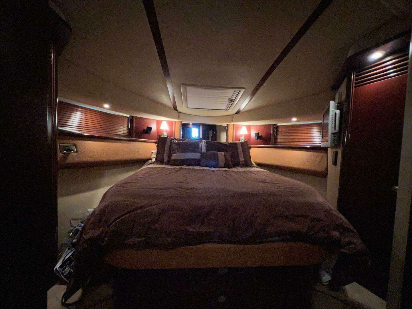 2005 Sea Ray 500 Sedan Bridge - Image 20