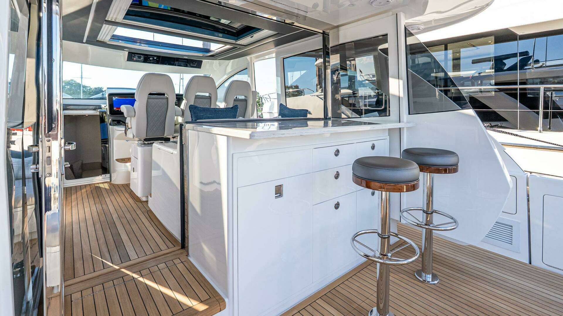 2027 Valhalla Boatworks V-55 Sport Yacht - Image 20