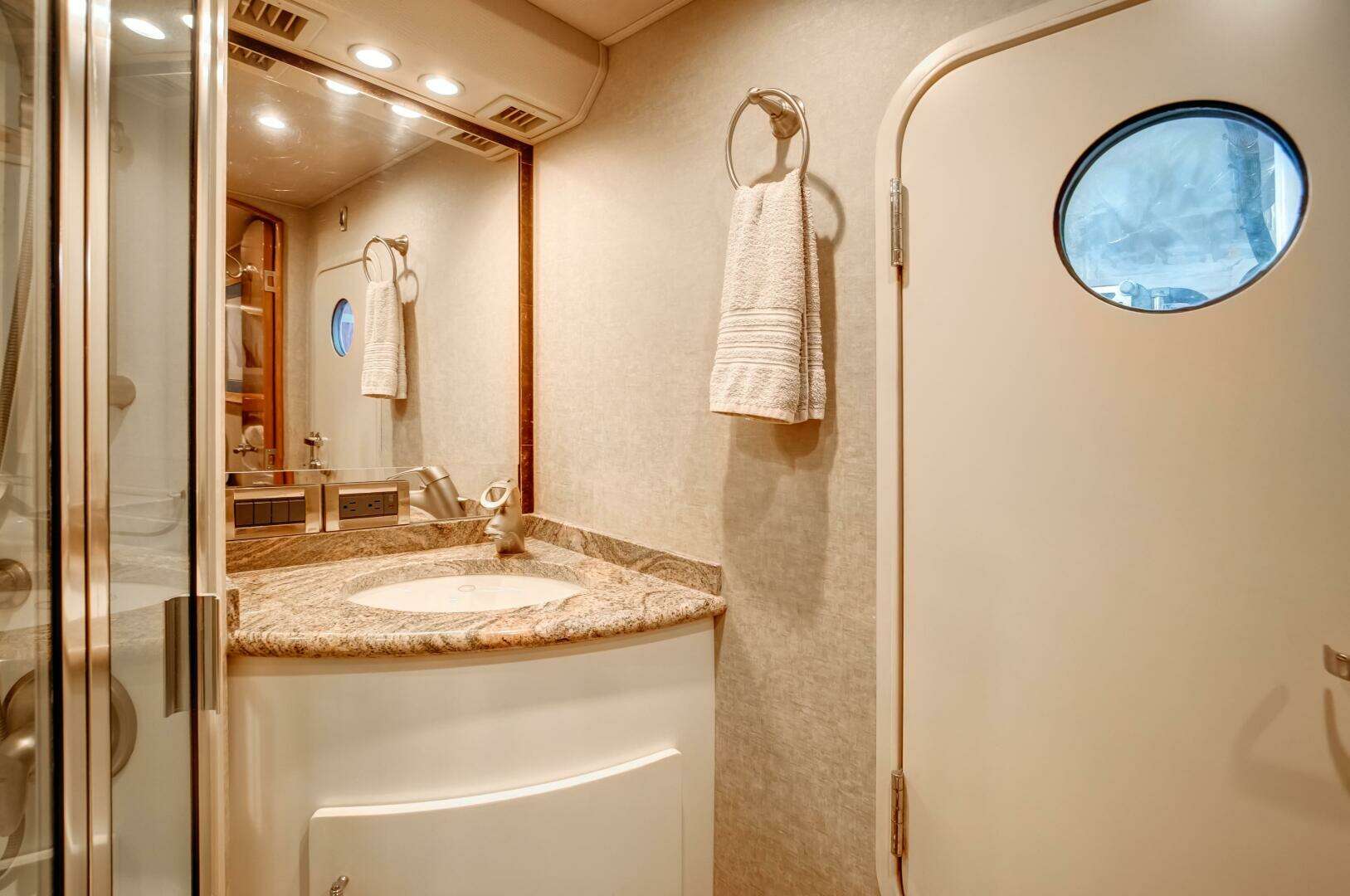 2007 Viking 68 Convertible - Image 14