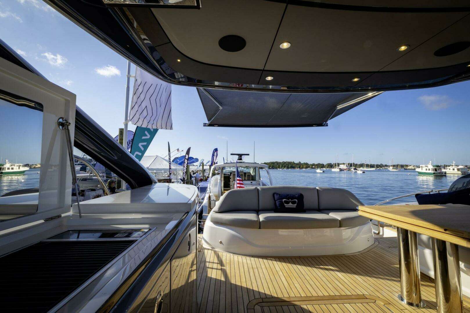 2026 Princess V55 - Image 28
