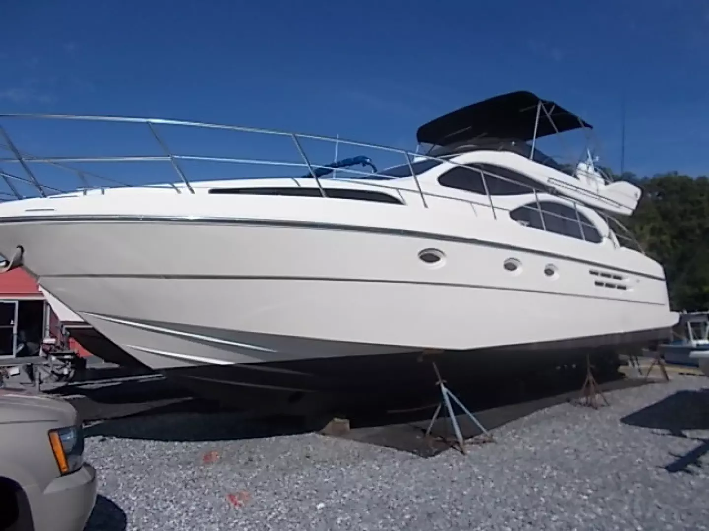 2001 Azimut 46 - Image 3