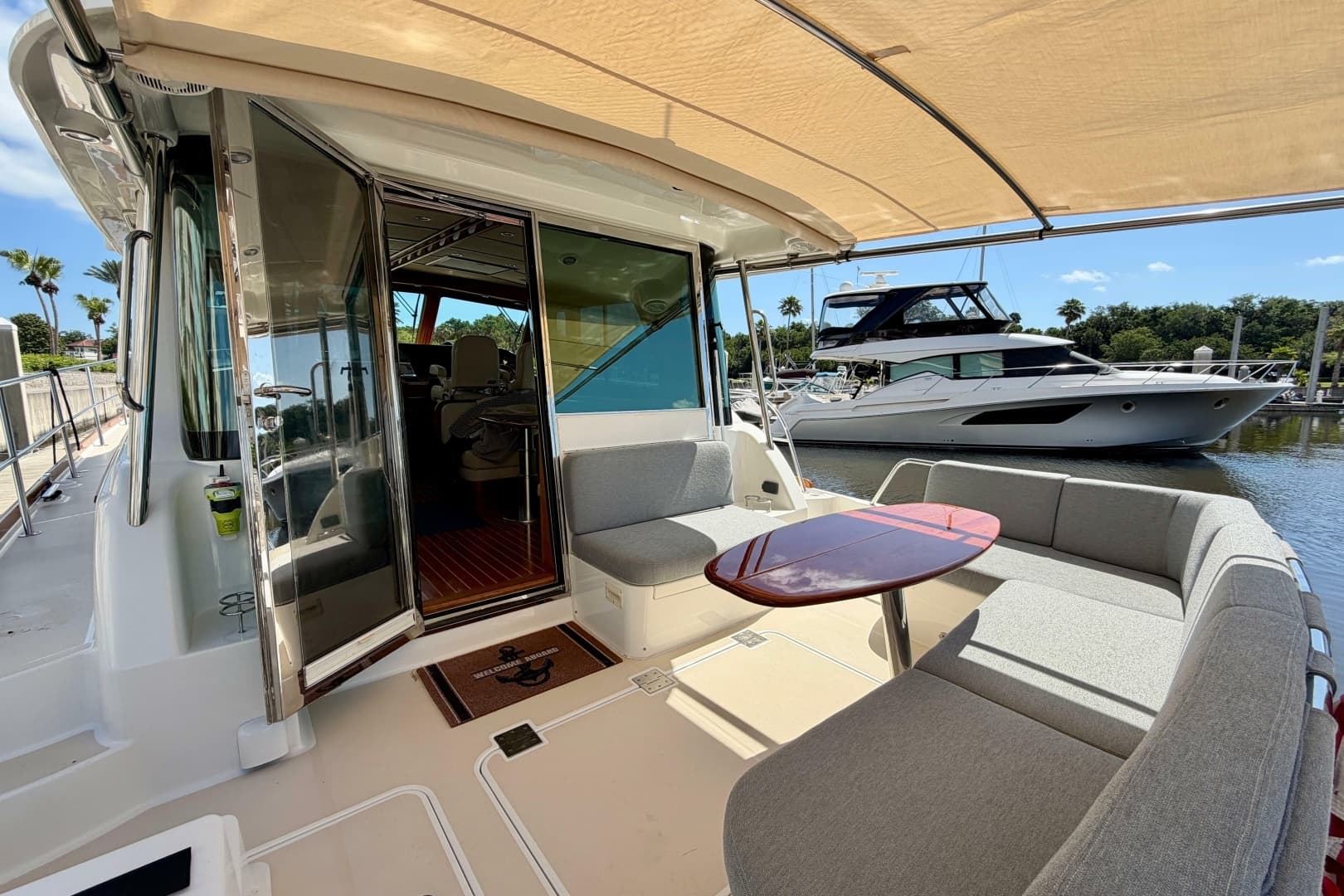 2016 Sabre 48 Salon Express - Image 37