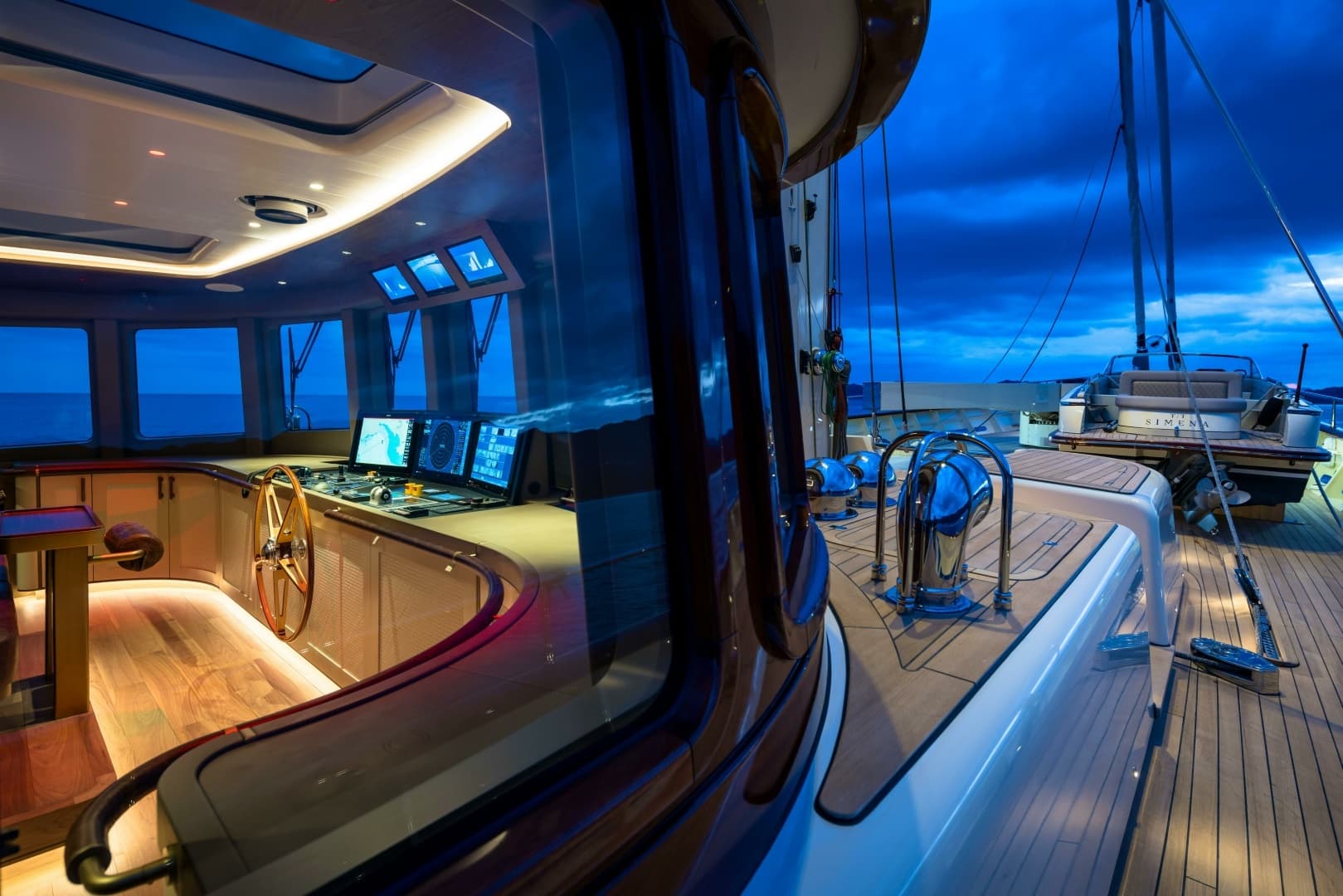 2026 Ares Yachts — - Image 37