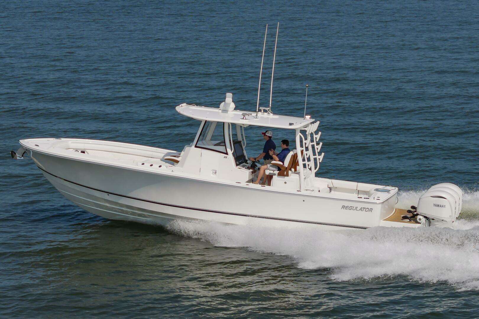 2025 Regulator 35 - Image 57