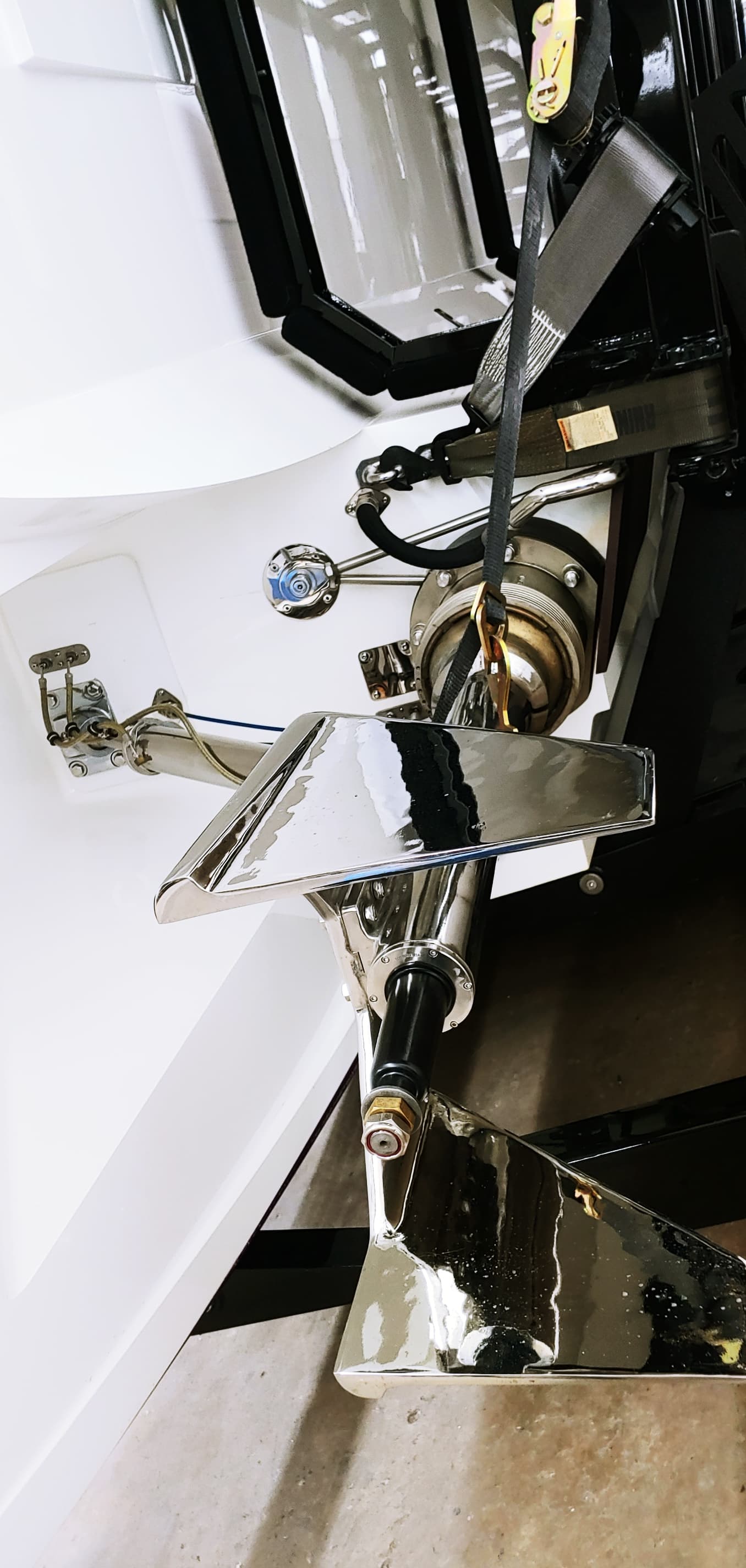 Close-up of a Skater 50 boat propeller, model year 2020.