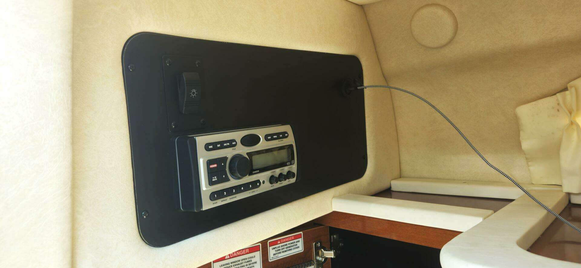 2008 Sea Ray 260 Sundancer - Image 27
