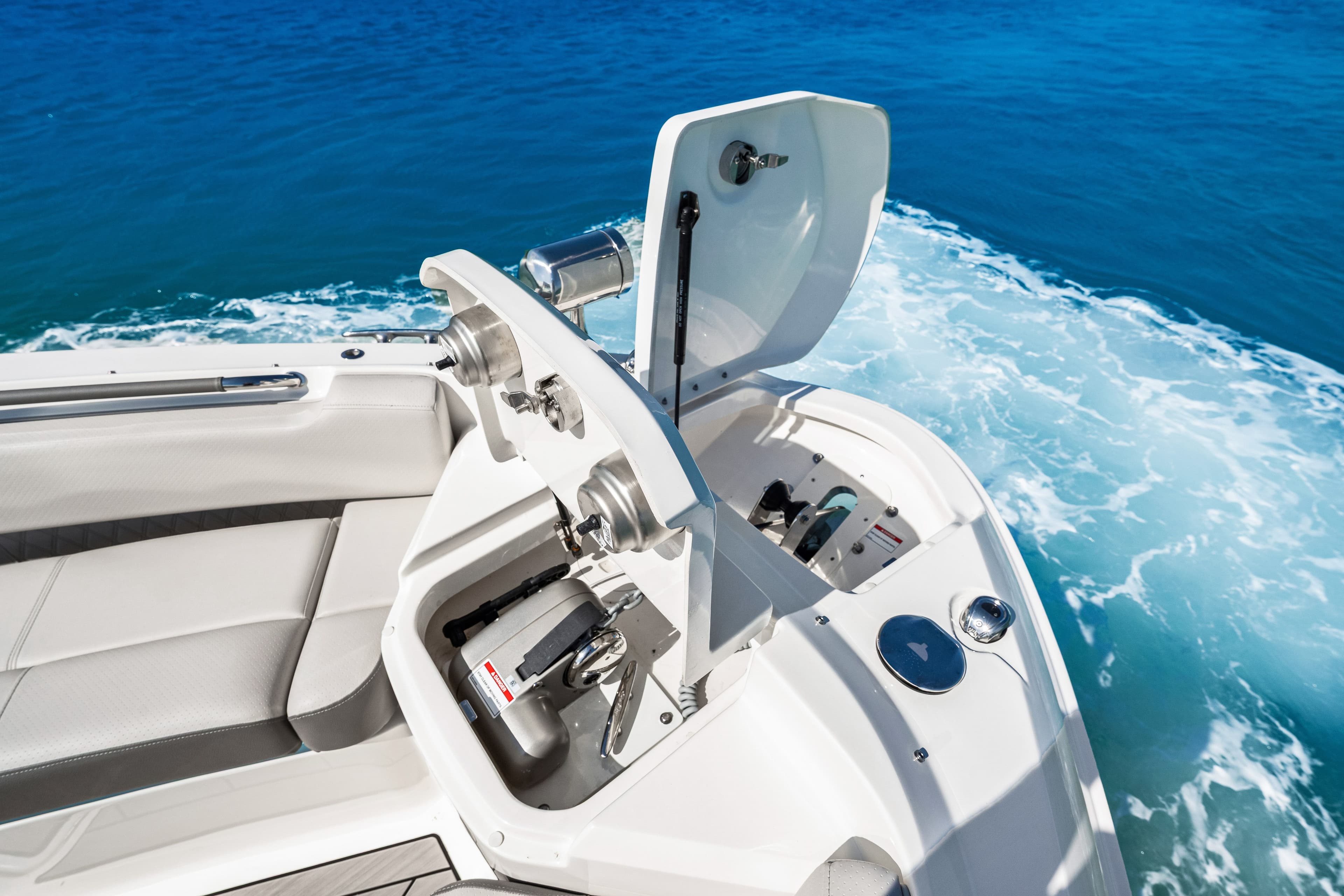 2026 Sea Ray SLX 400 Outboard - 26