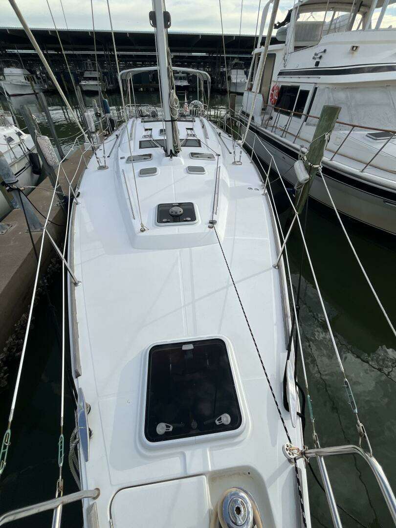 2007 Beneteau 49 - Image 19
