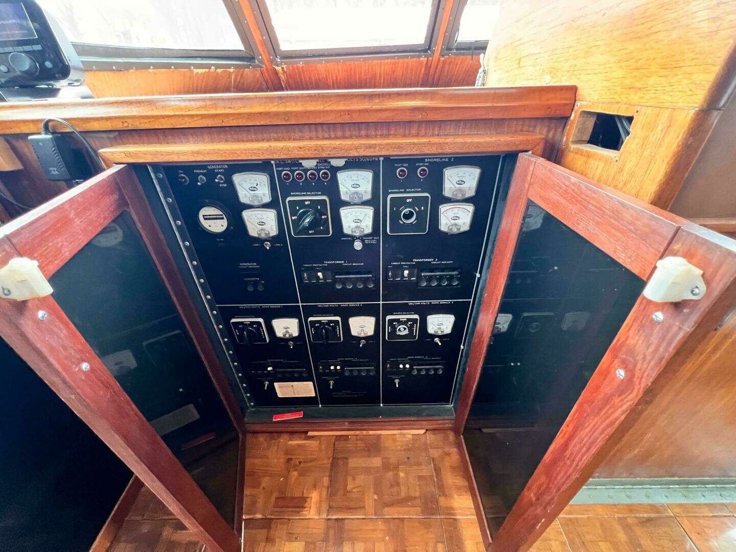1980 Hatteras 58 MY - Image 7