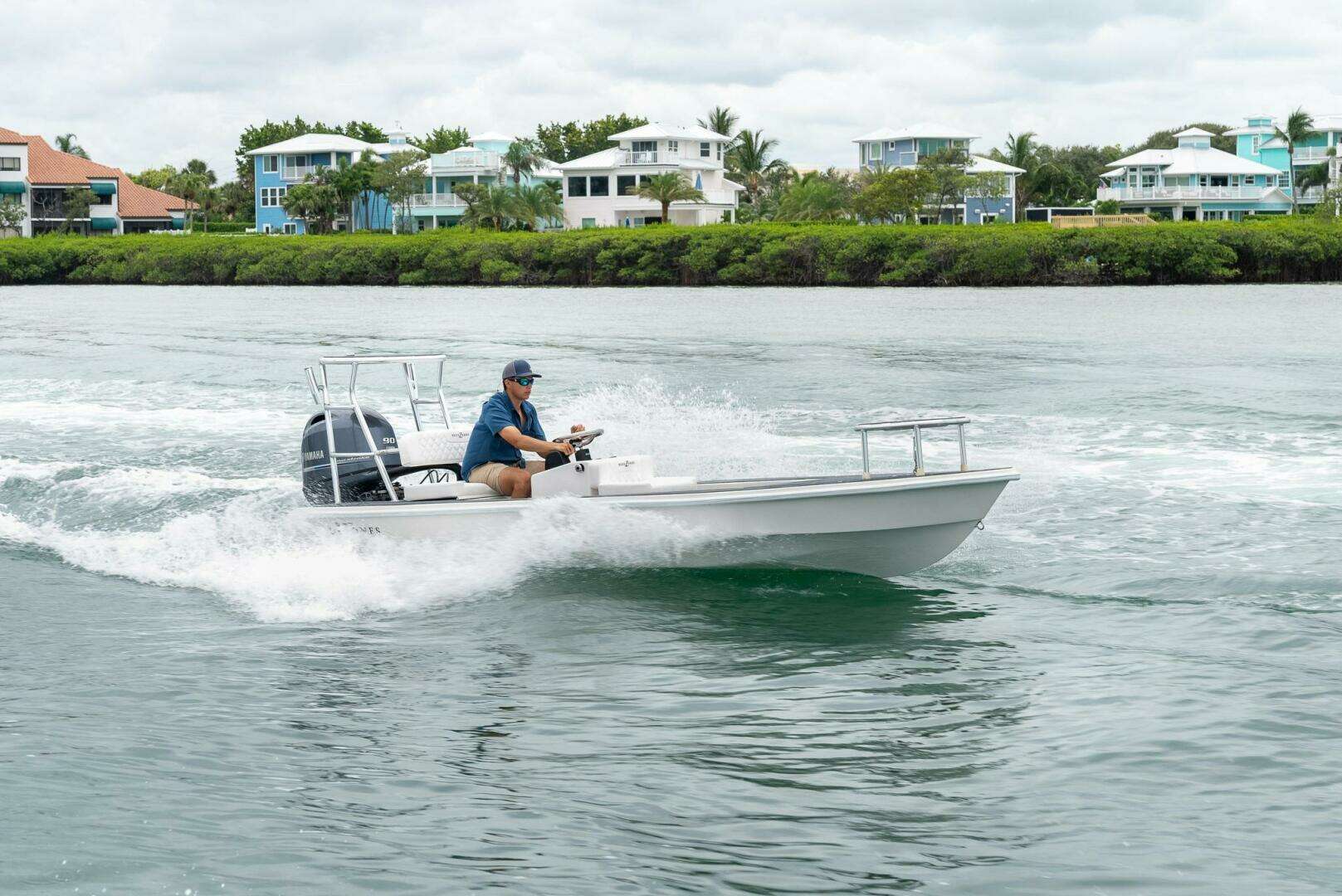 2025 BlueZones Boatworks 16' Flats - Image 33