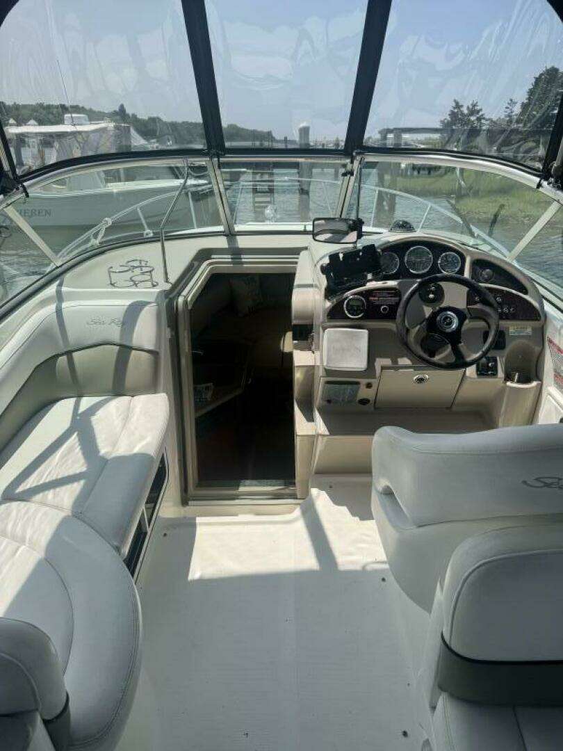 2006 Sea Ray — - Image 9
