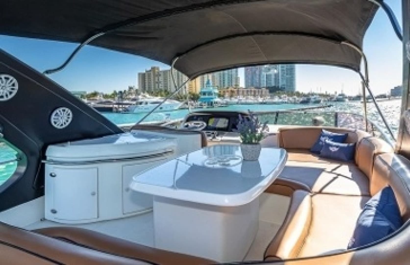 2007 Azimut 62 Fly - Image 6