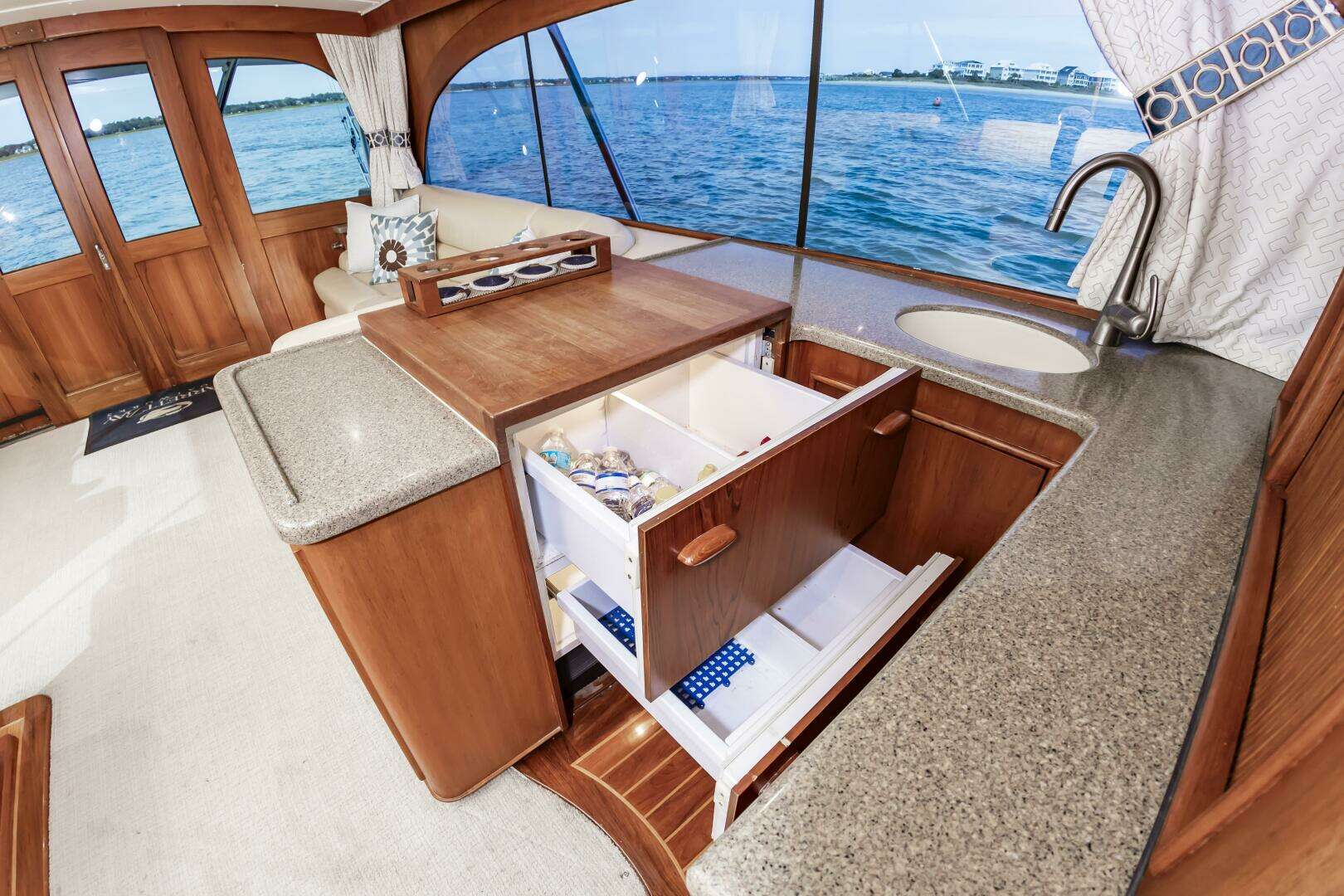 1994 Jarrett Bay 54 - Image 34