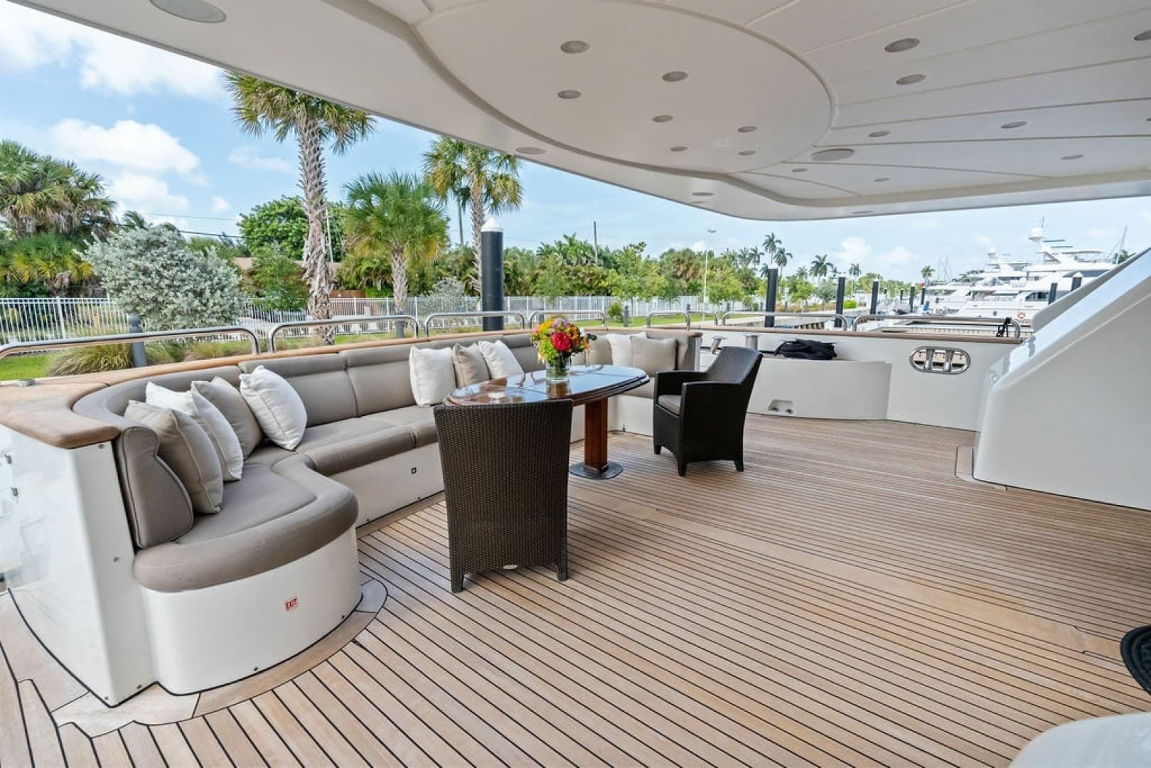 2008 Benetti 121 Classic - Image 9
