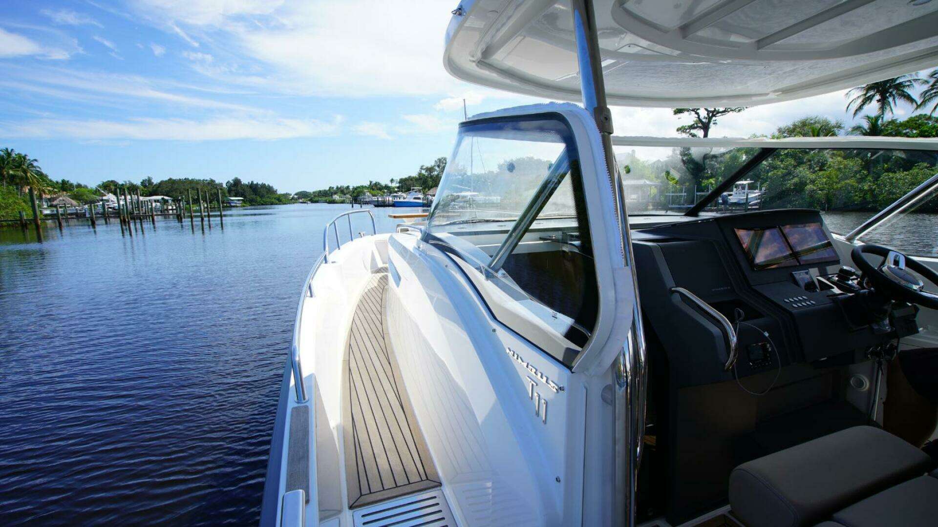 2025 Nimbus Tender 11 - Image 5