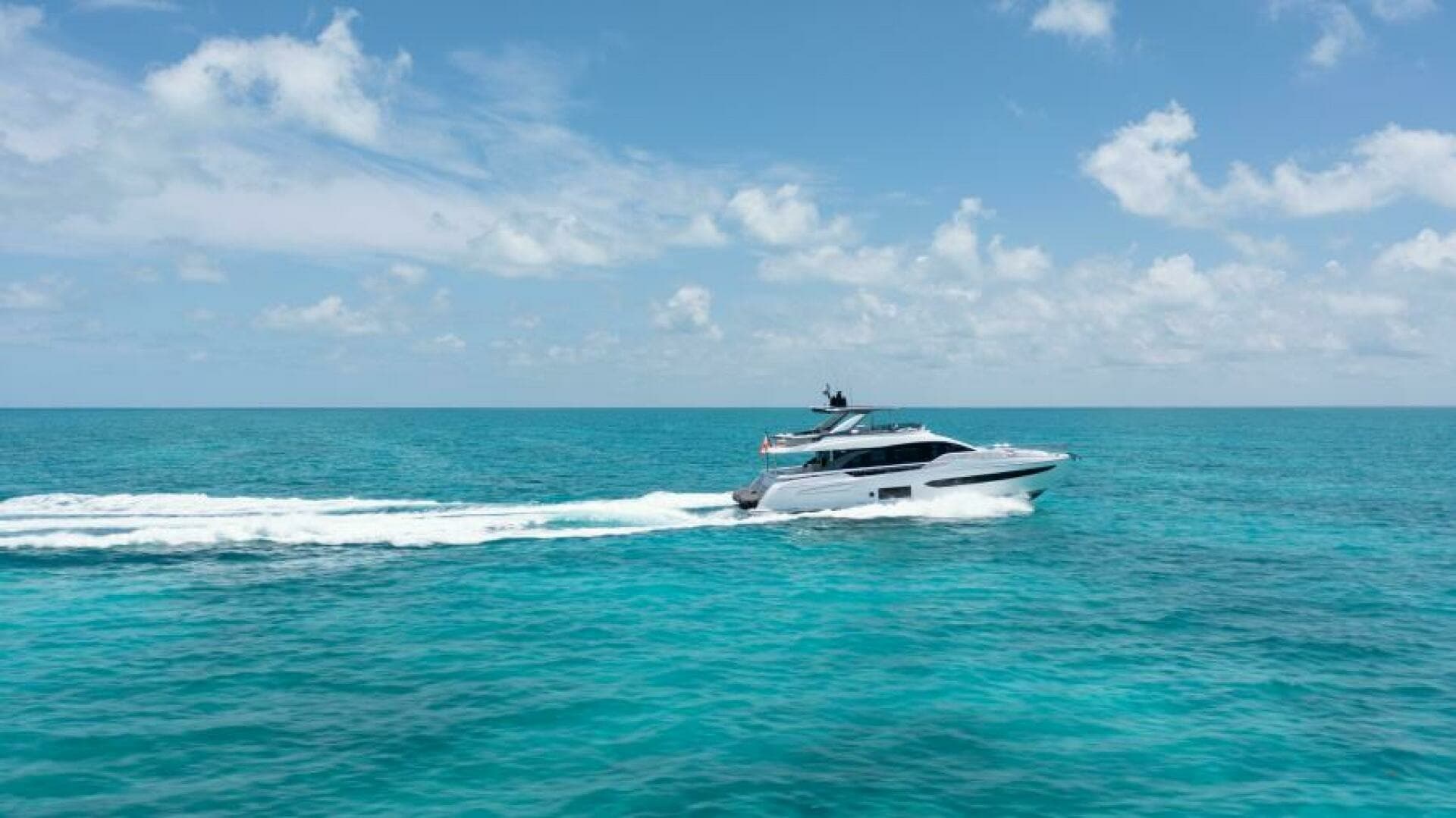 2022 Azimut 78 - Image 4