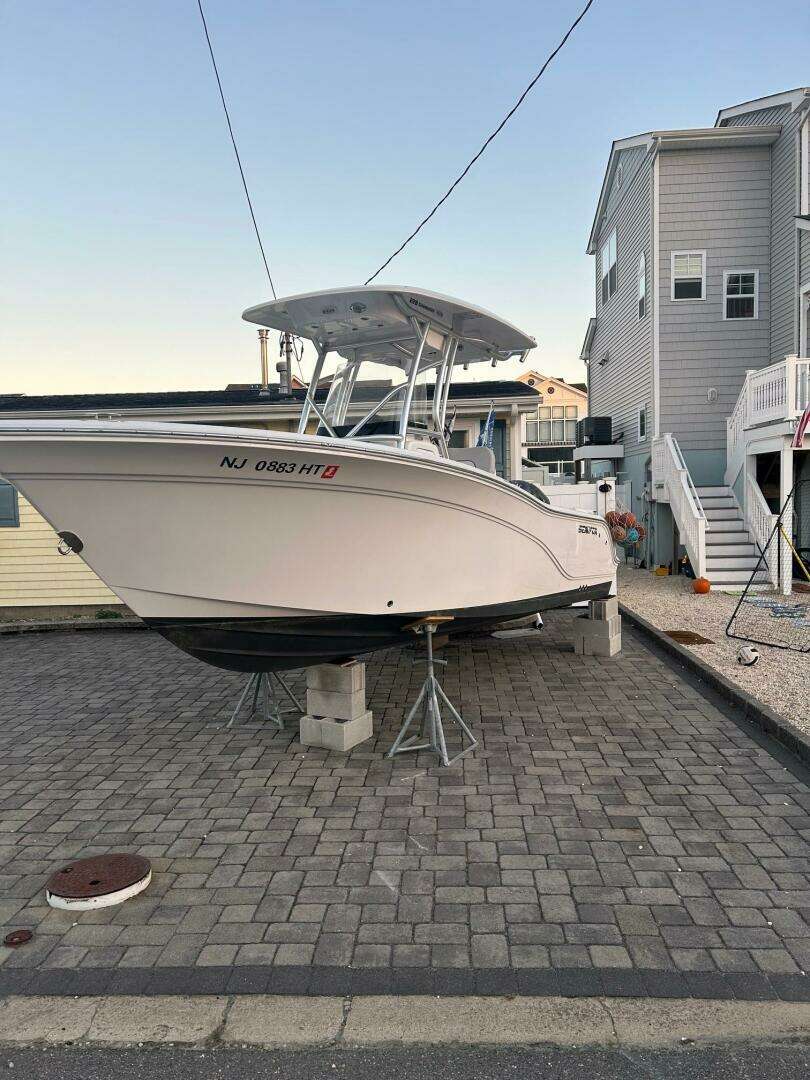 2024 Sea Fox 228 Commander - Image 9