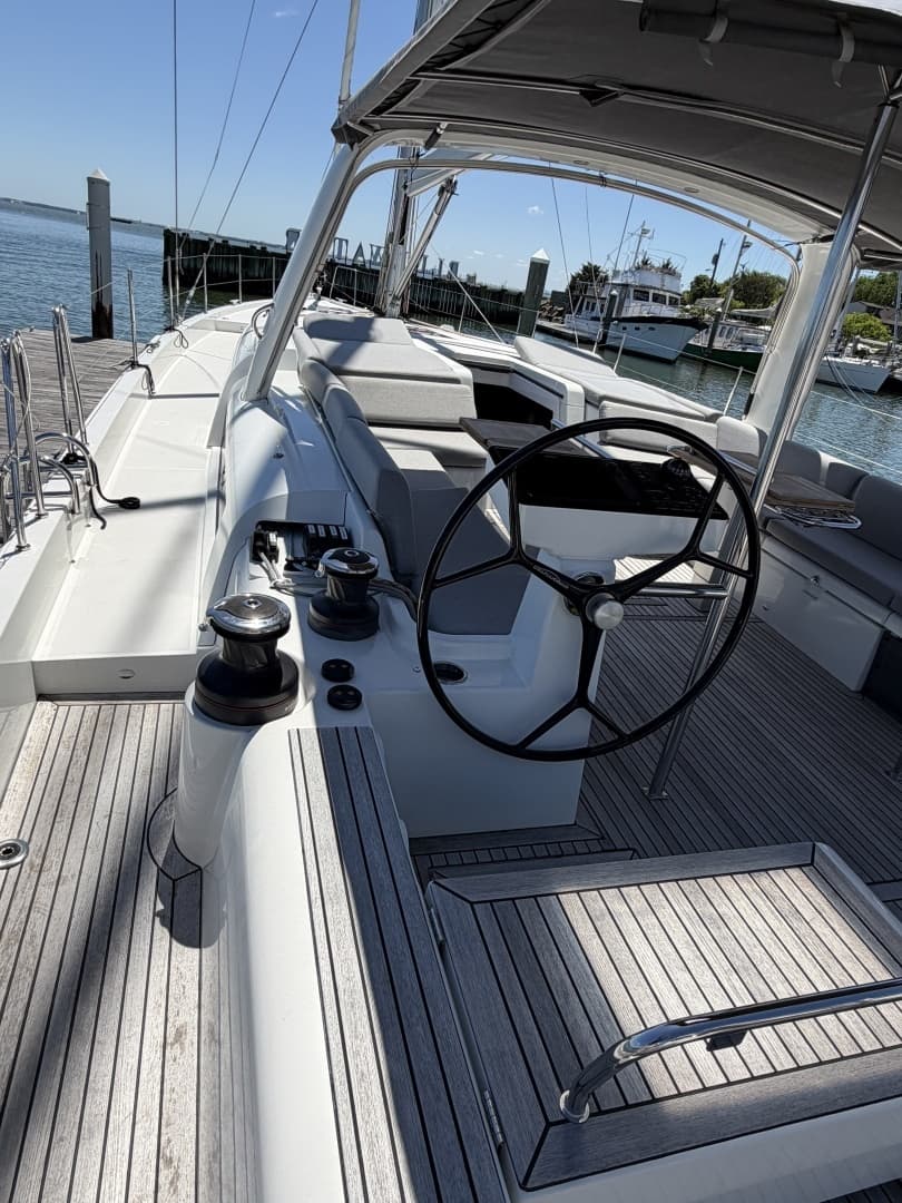 2022 Beneteau Oceanis Yacht - Image 53