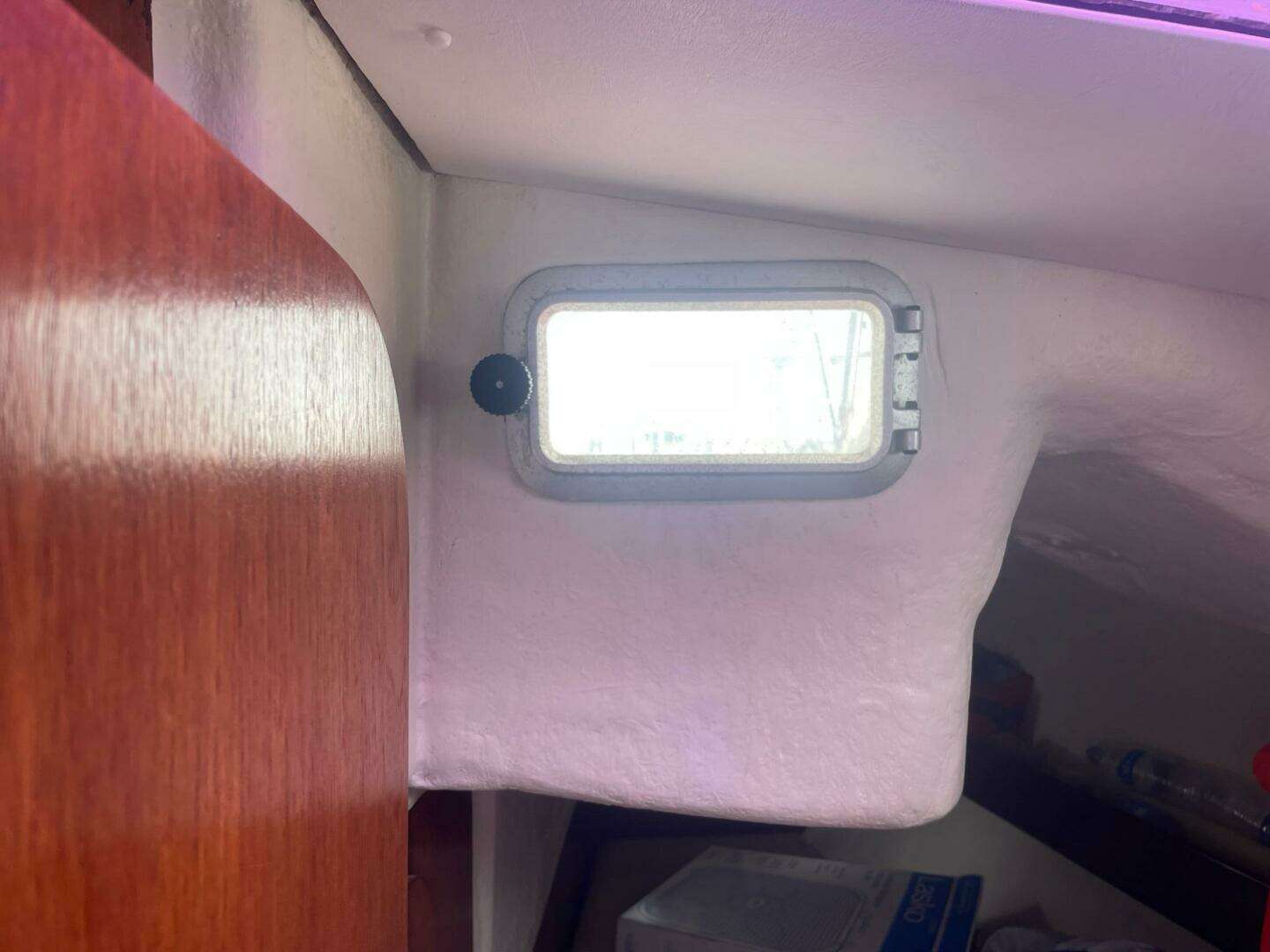 1984 Beneteau First 38.5 - Image 14