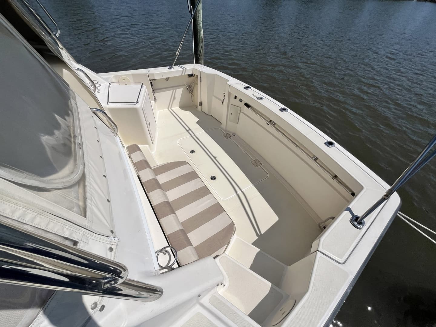 2007 Sabre 34 Express - Image 16