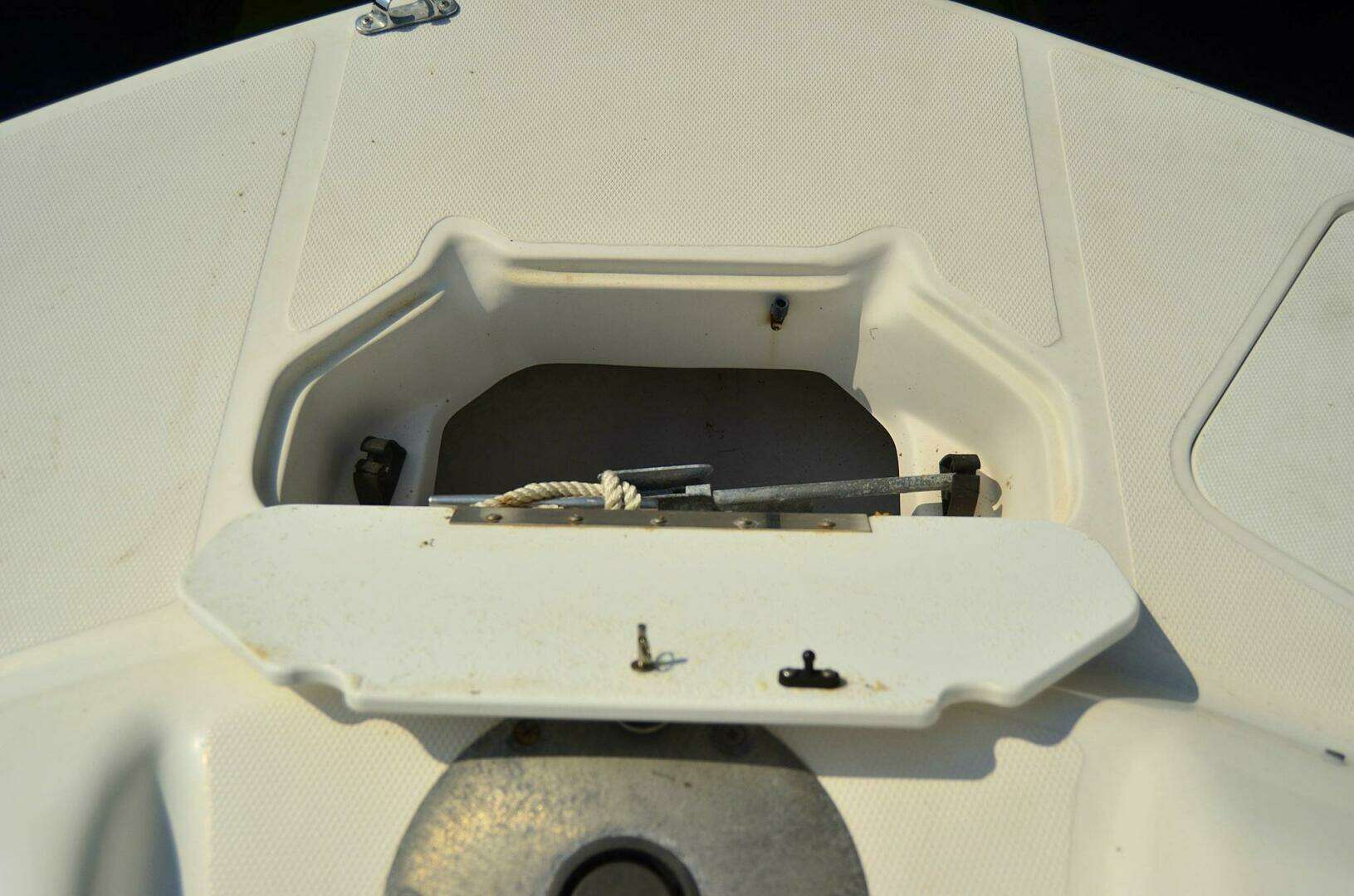 2011 Hurricane SunDeck 217 OB - Image 67