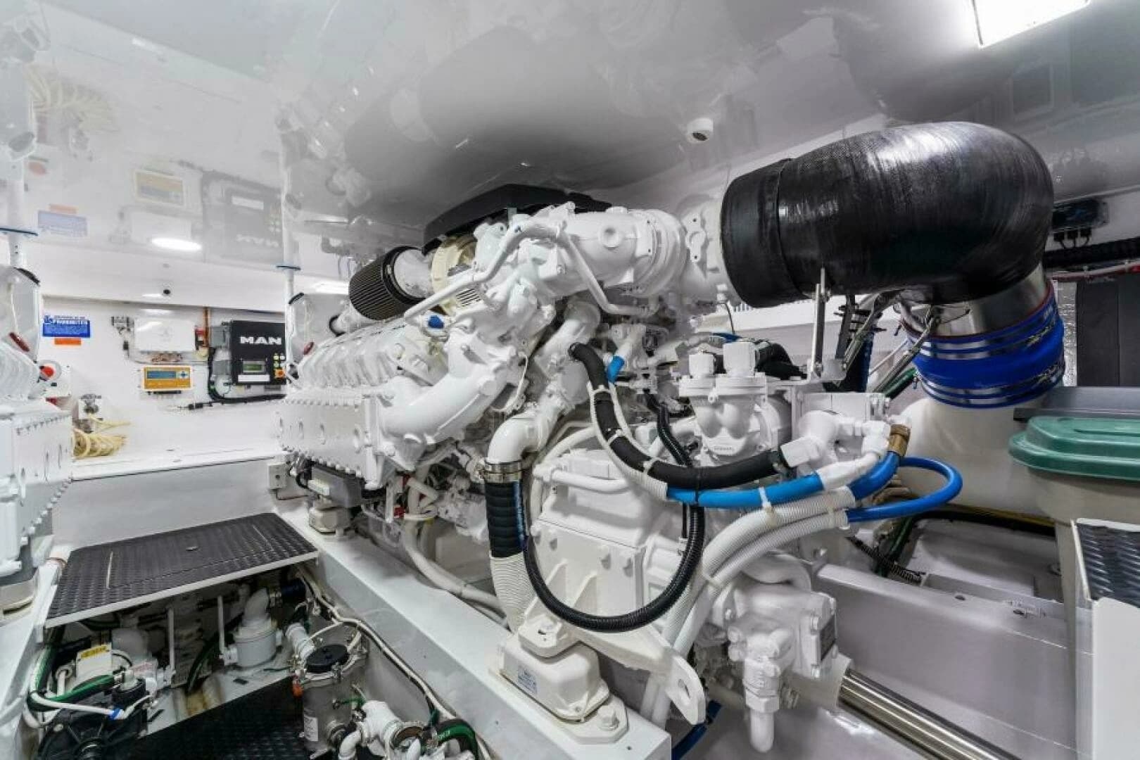 2021 Viking 54 Convertible - Image 73