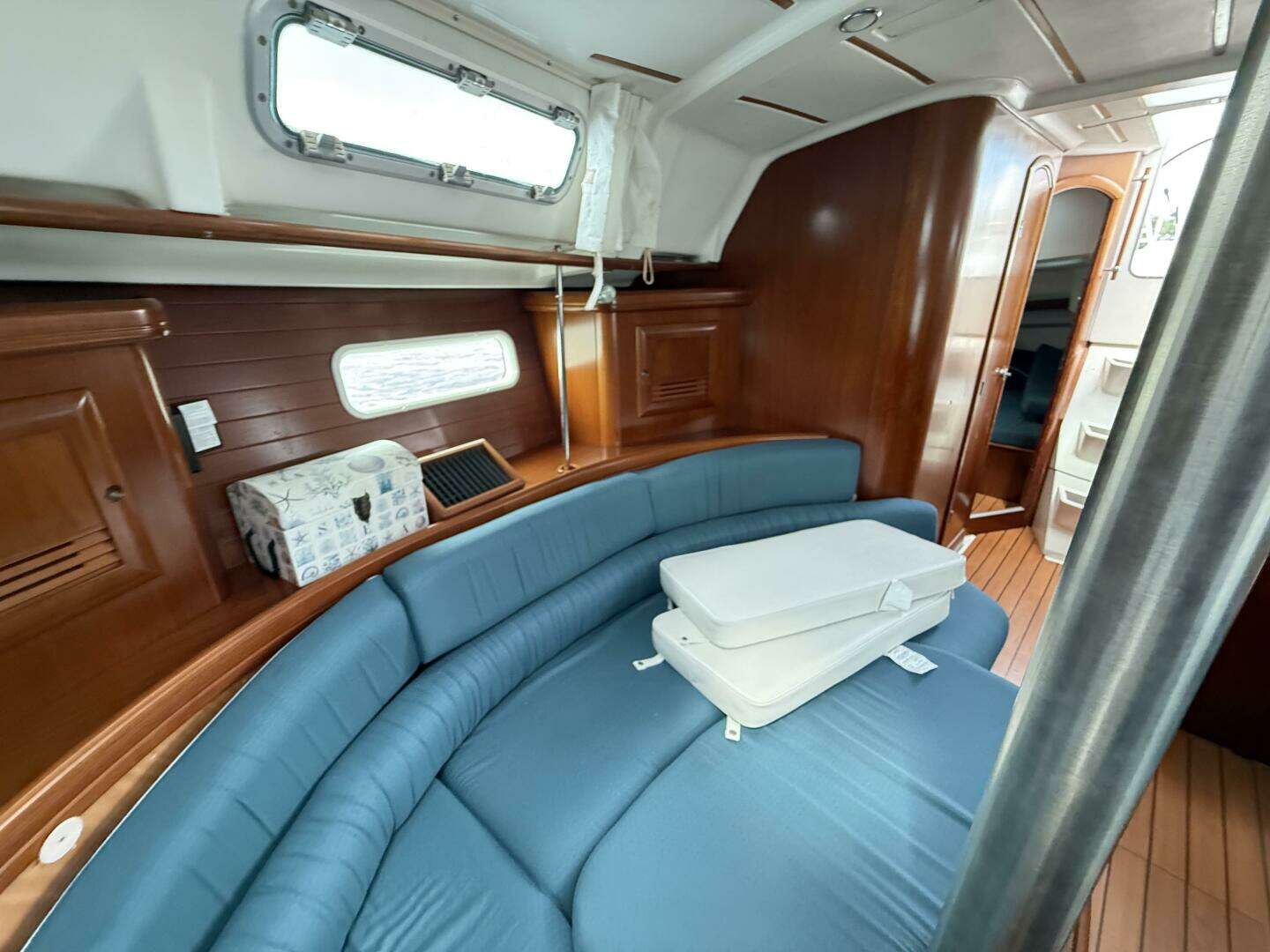 2003 Beneteau 361 - Image 16