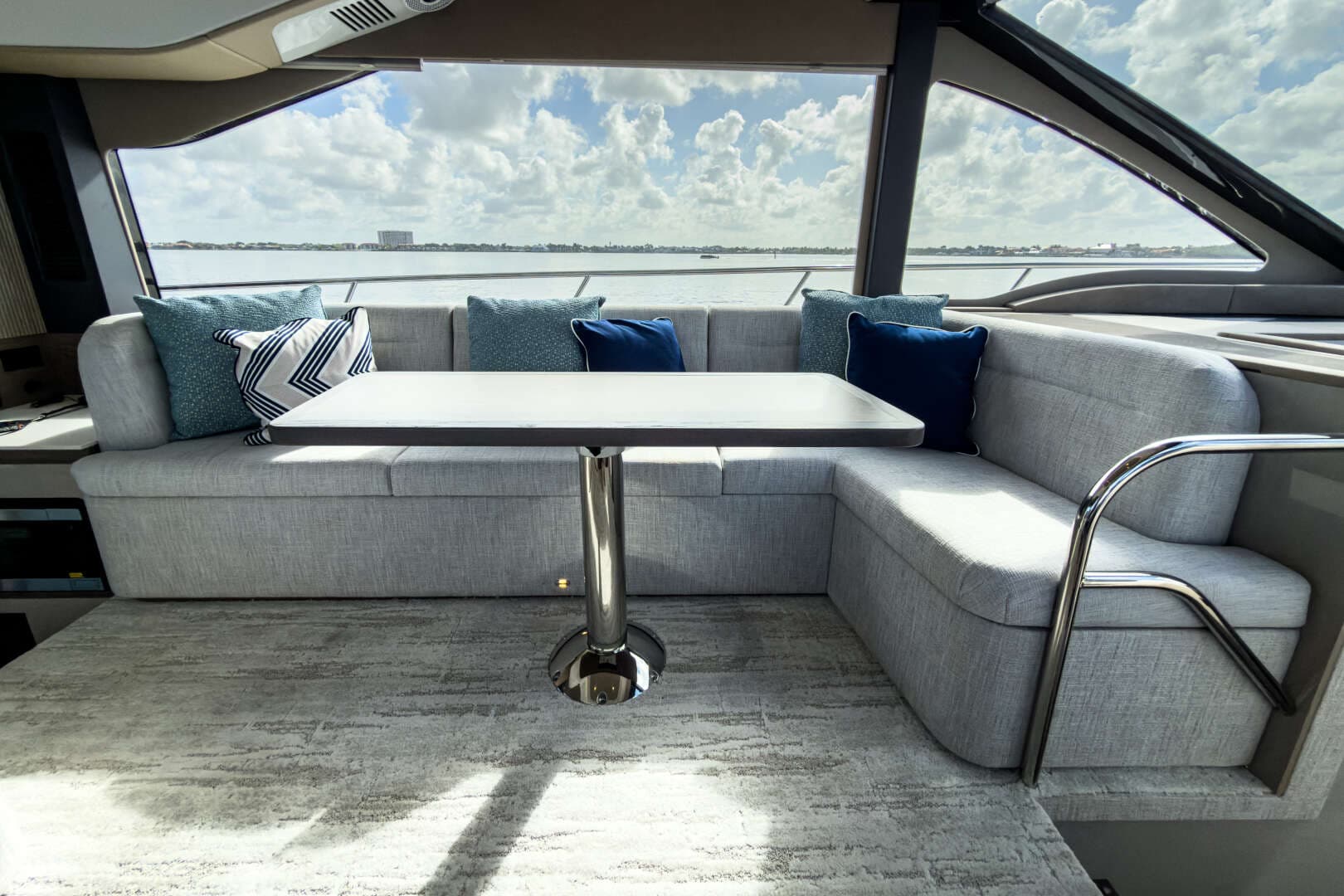 2026 Cruisers Yachts 50 FLY - Image 30