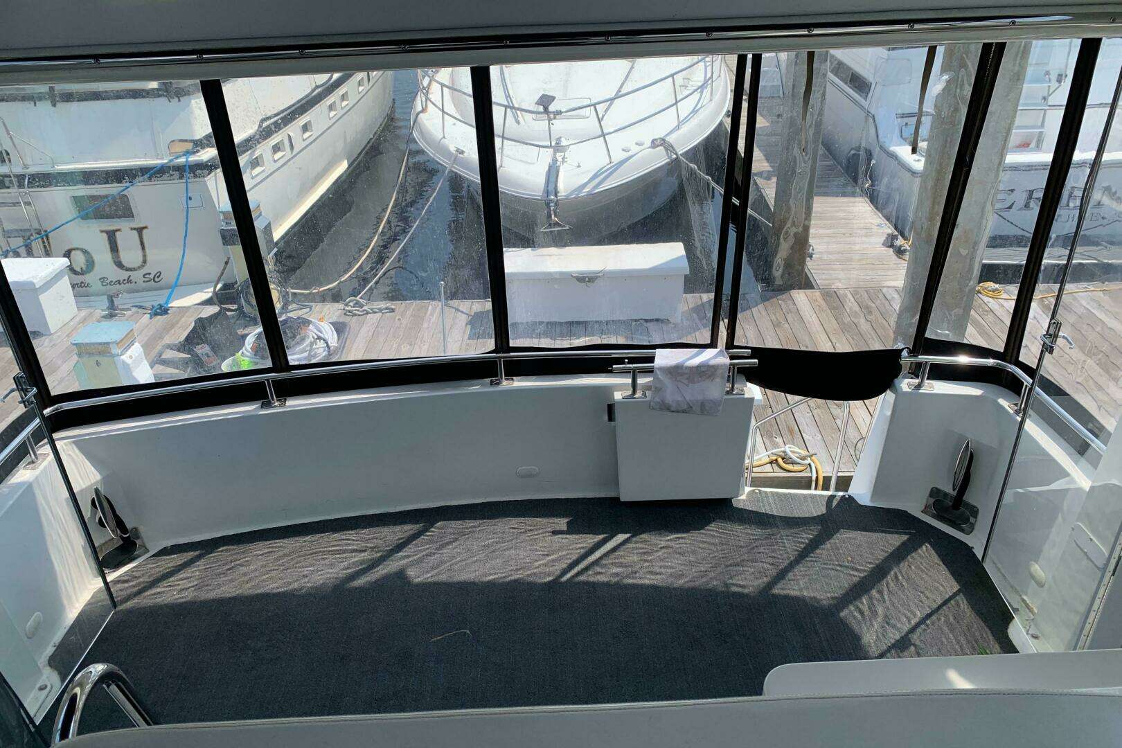 2001 Carver 396 Aft Cabin MY - Image 40