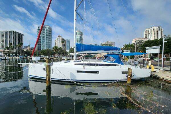 2020 Jeanneau Sun Odyssey 410 - Image 1