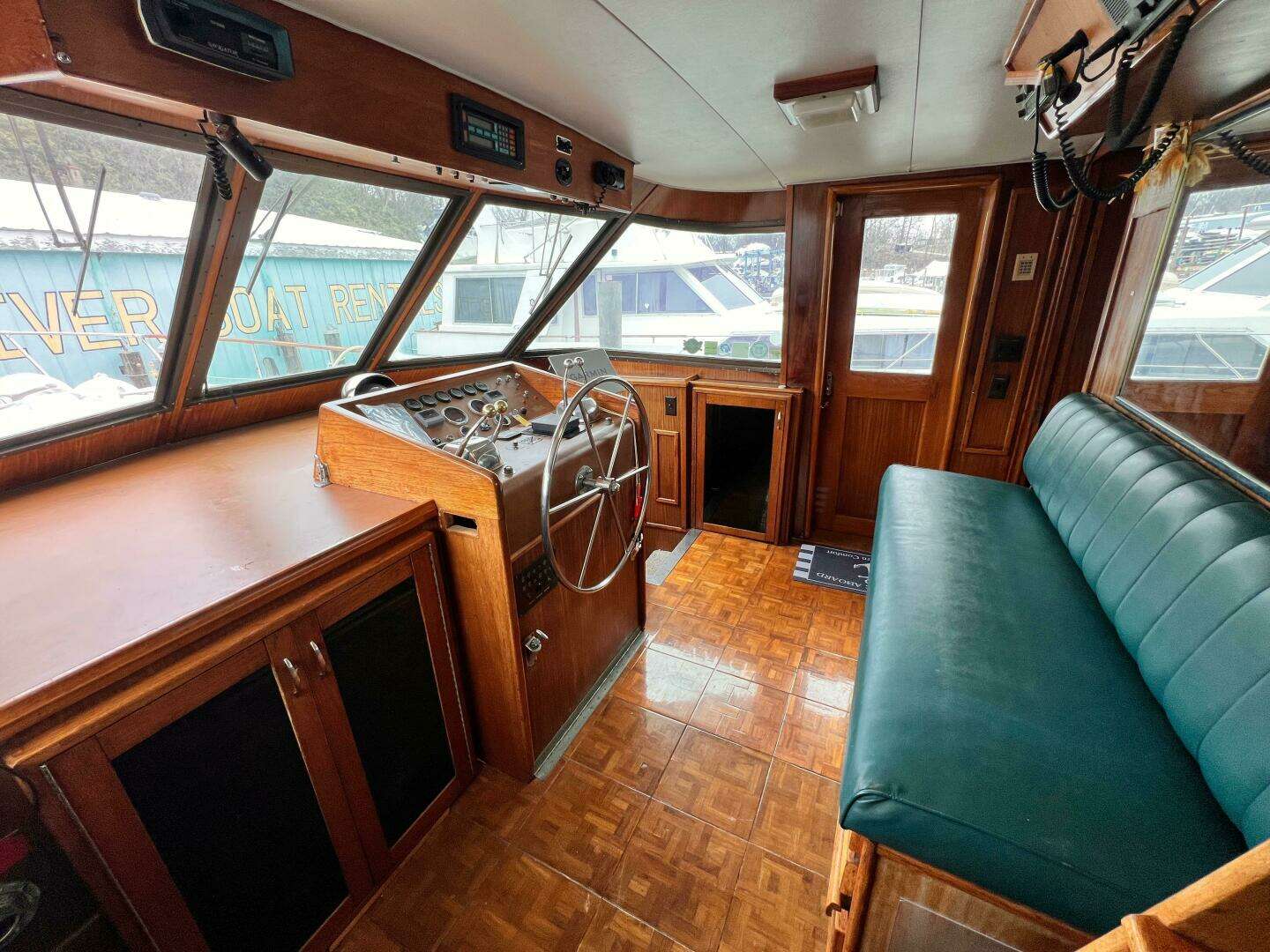 1980 Hatteras 58 MY - Image 3