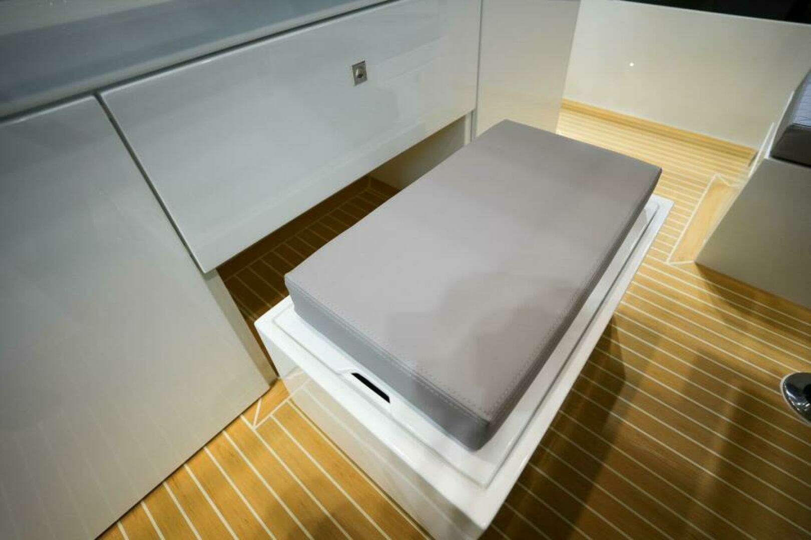 2026 De Antonio Yachts D36 - Image 17