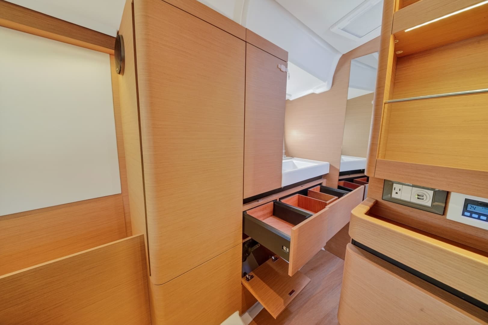 2019 Jeanneau Sun Odyssey 490 - Image 59