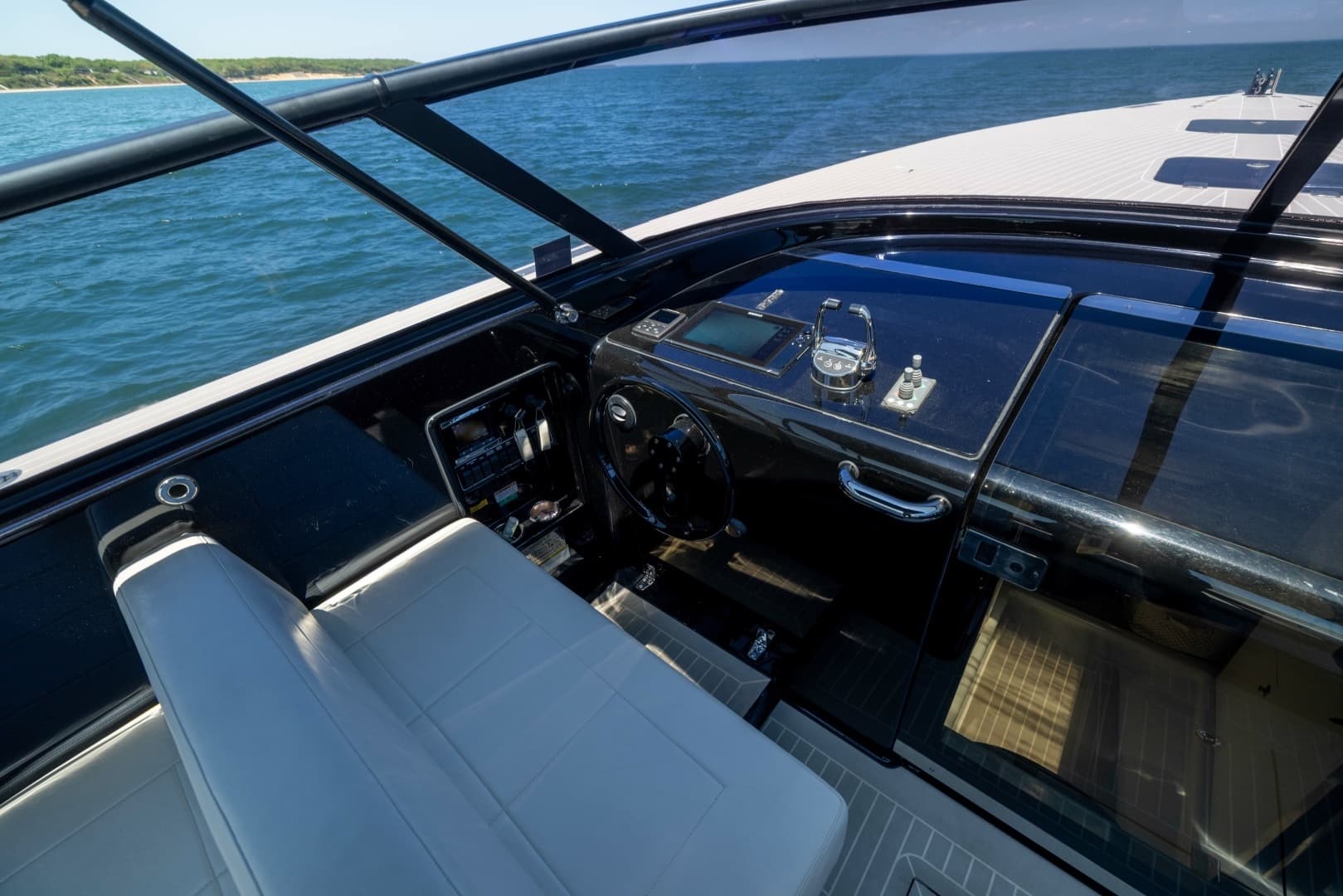 2016 VanDutch VanDutch 40 - Image 8