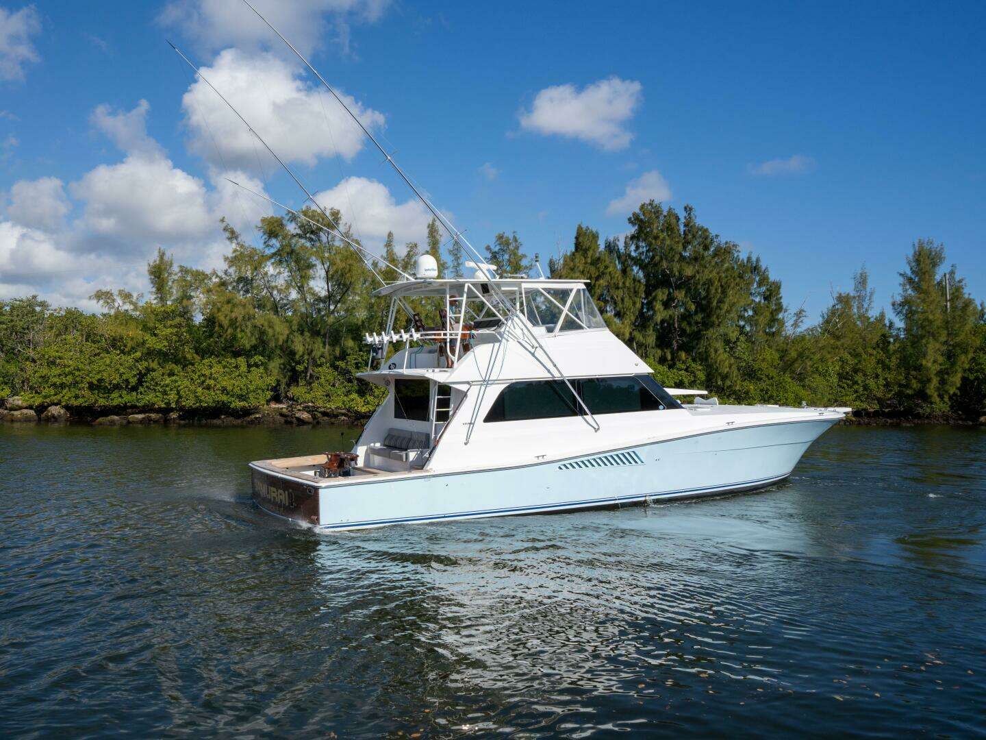 1998 Viking 58 Convertible - Image 3