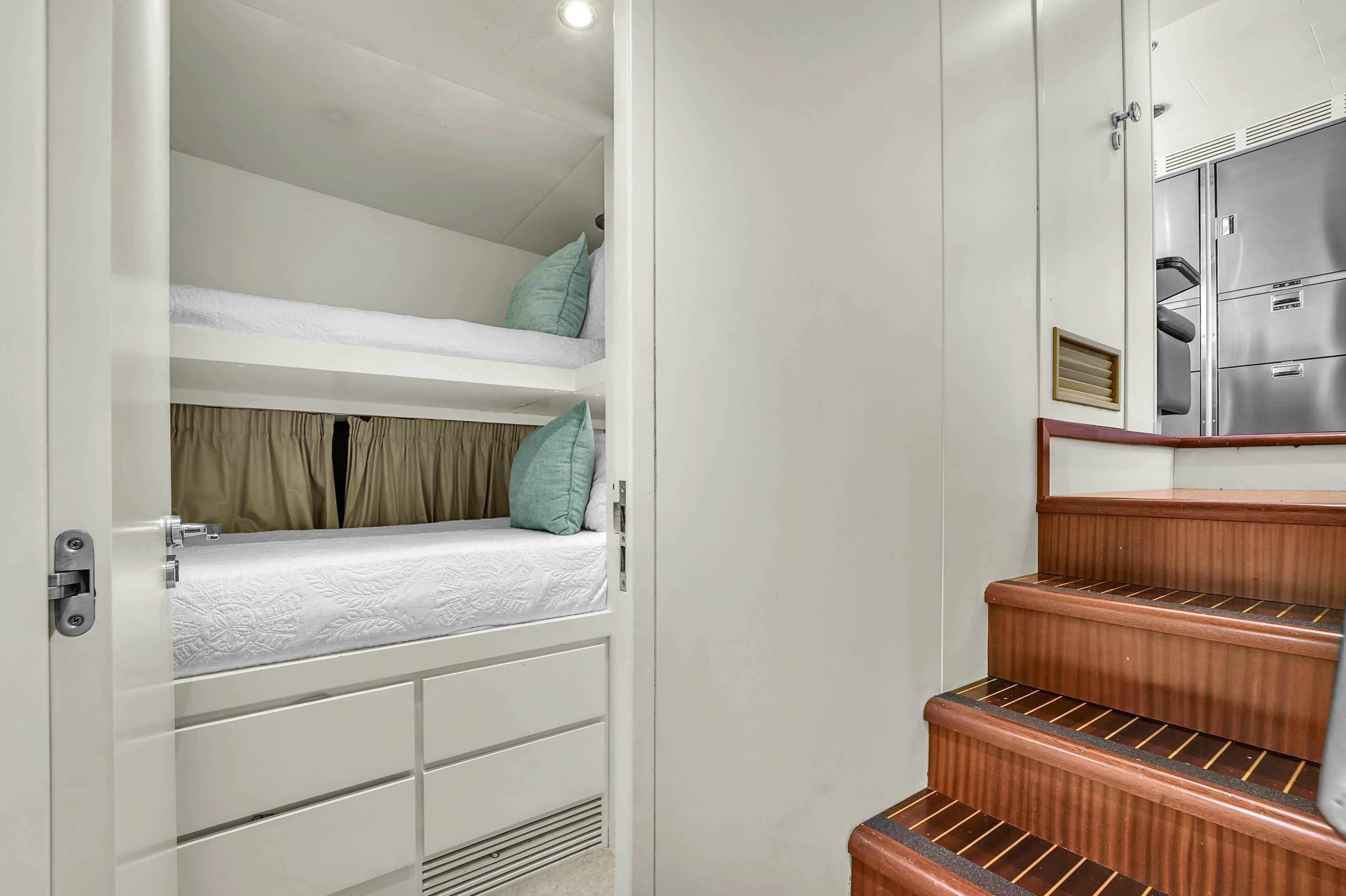 2012 Azimut Grande 105 - 135