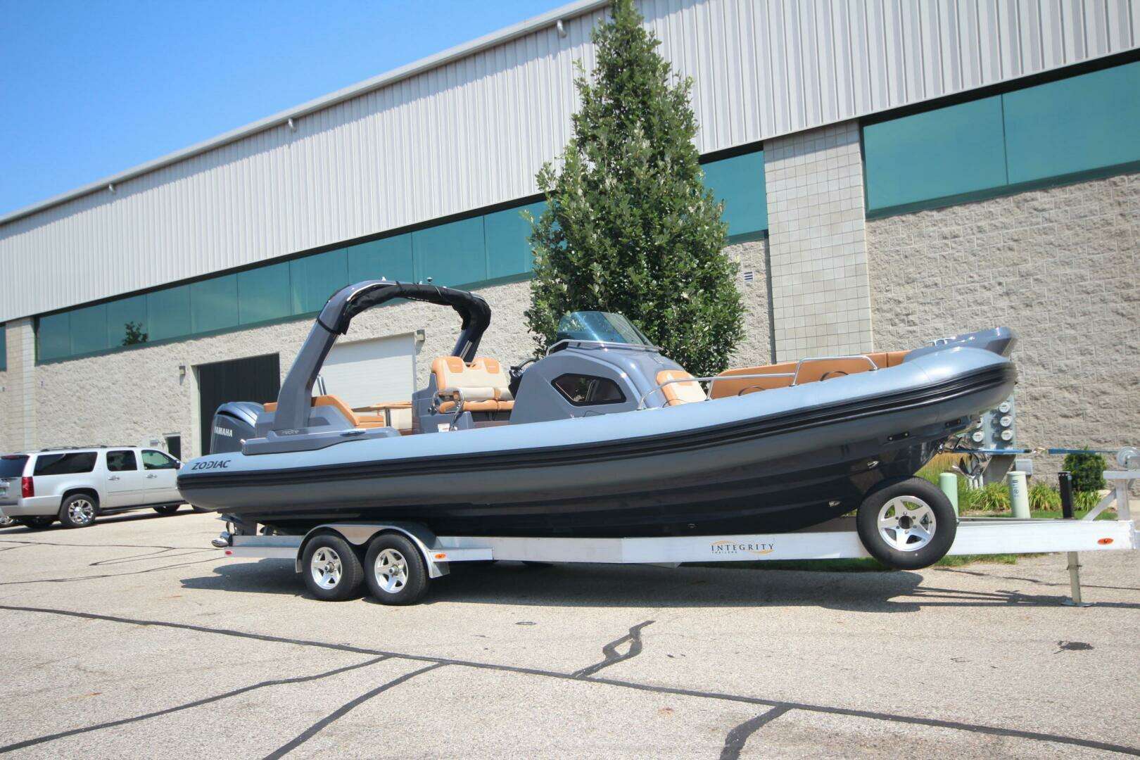 2024 Zodiac Medline 9 NEO - Image 40