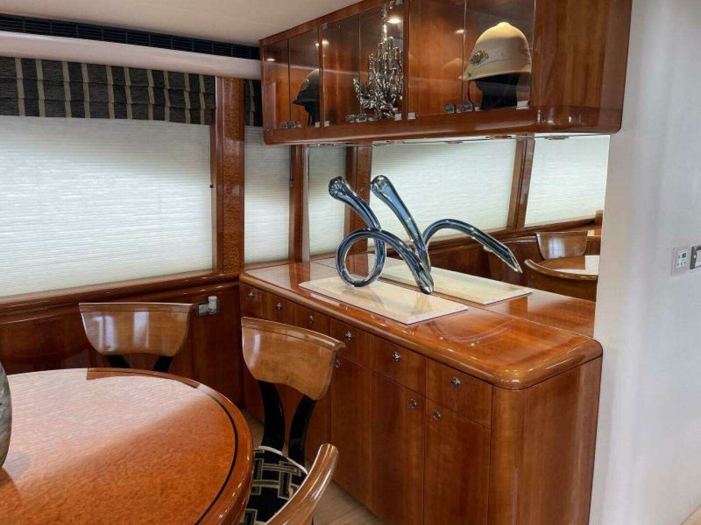 2002 Cheoy Lee Sport Motor Yacht - Image 10