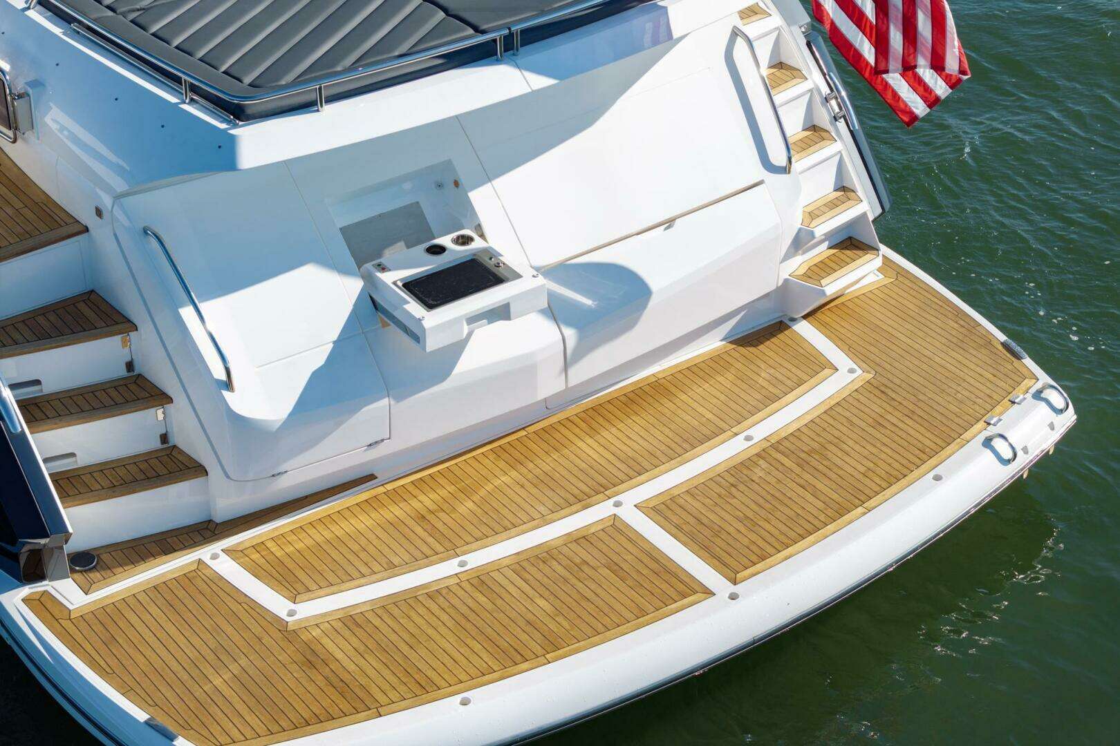 2020 Sunseeker Predator - Image 12