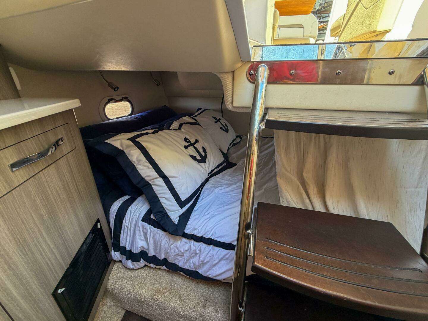 2020 Regal 26 Express - Image 11