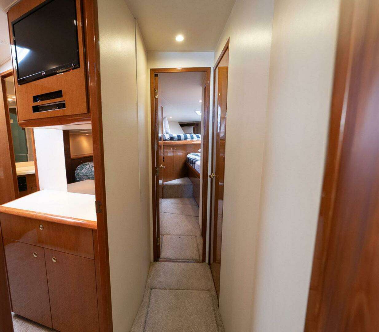 2002 Viking Convertible - Image 22