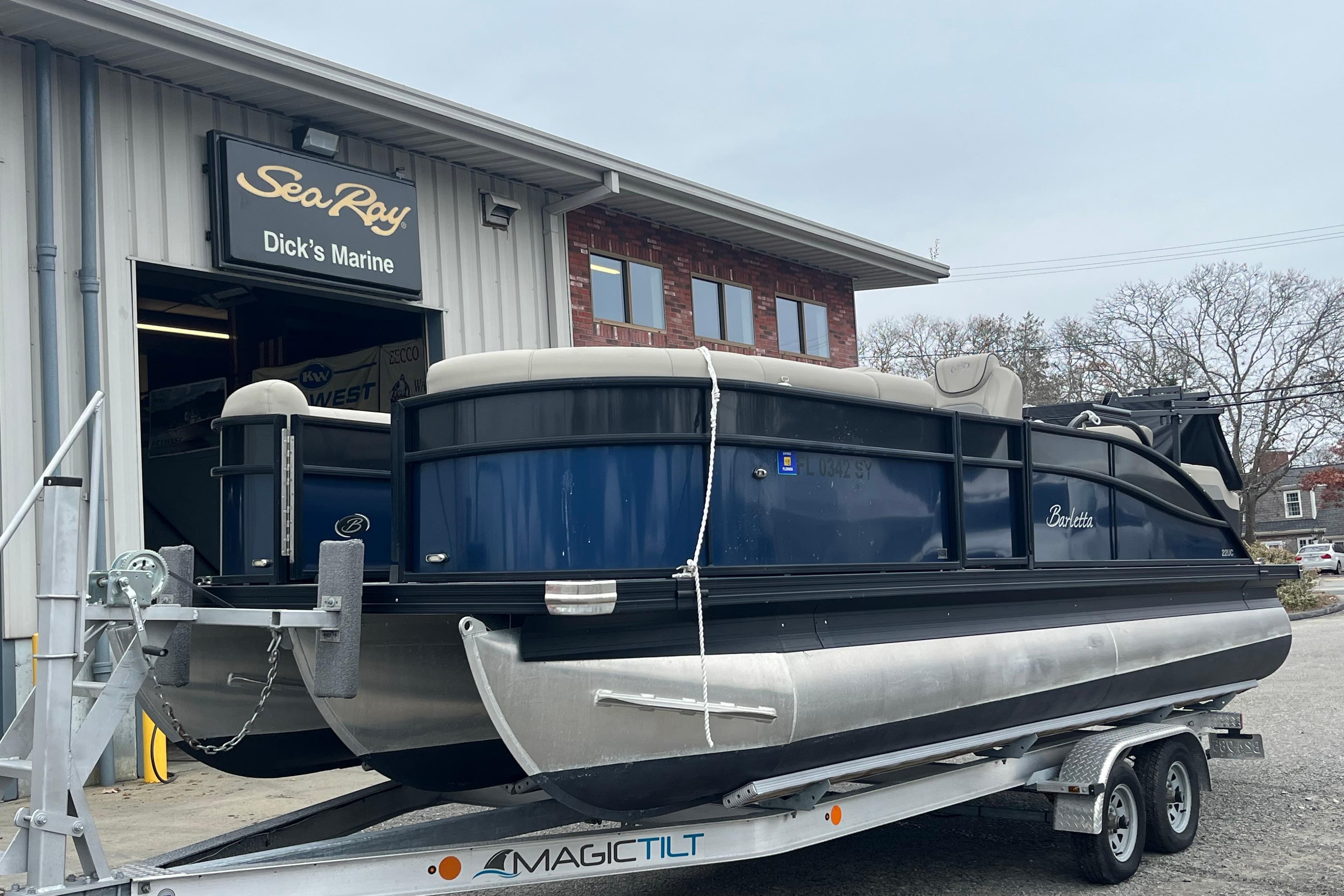 2021 Barletta Cabrio 20UC
