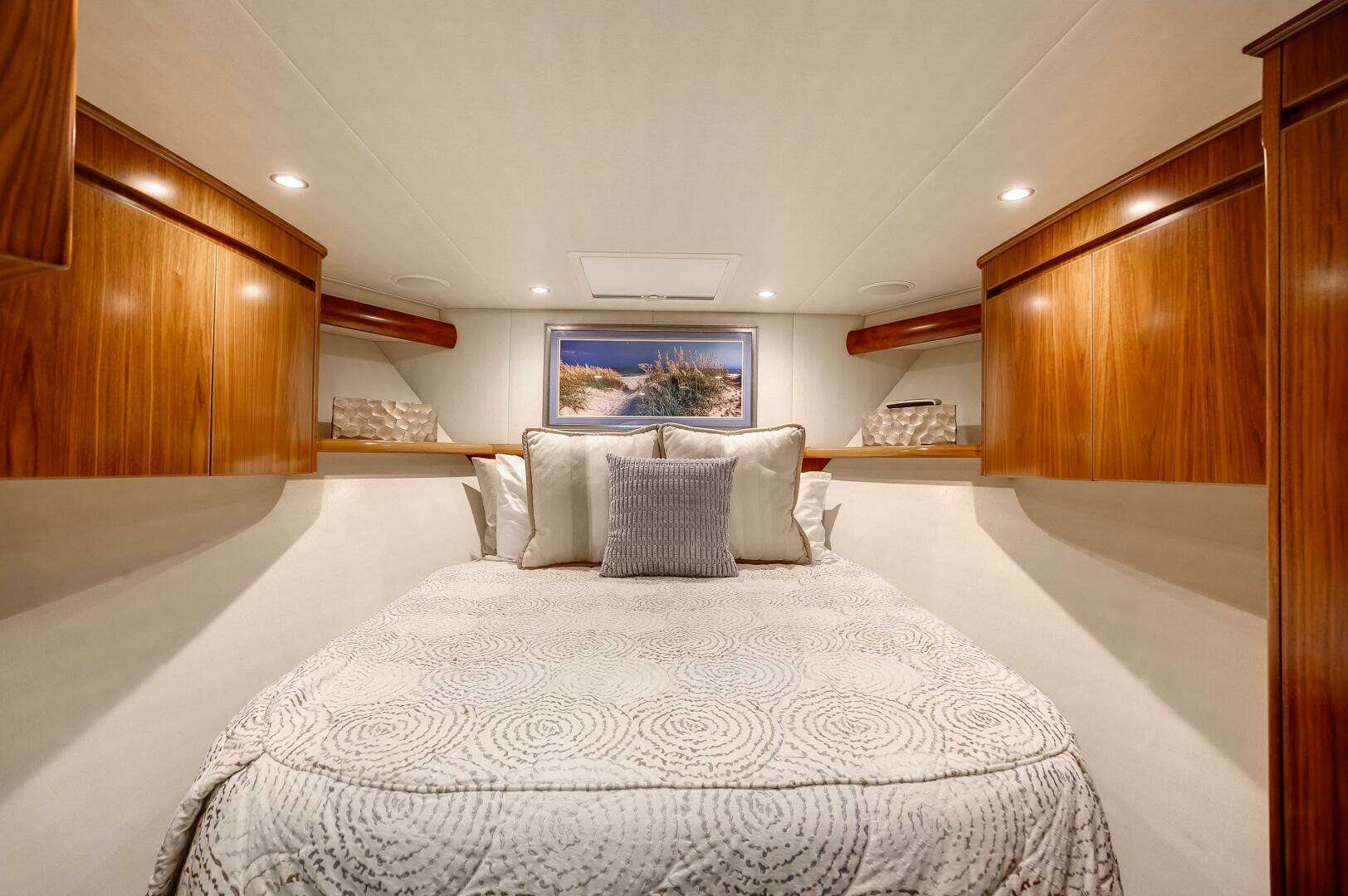 2019 Viking 62 Convertible - Image 6