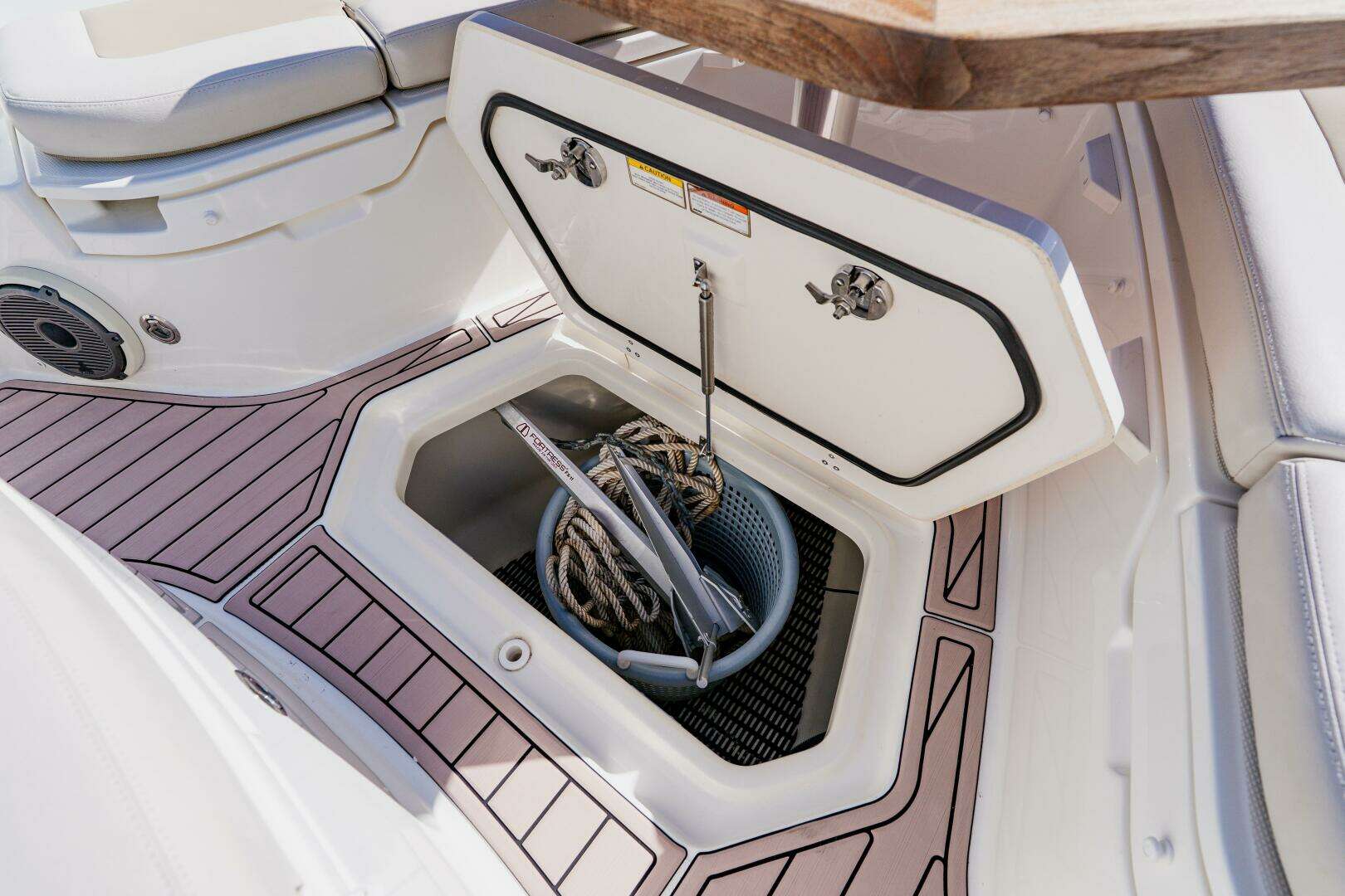 2019 Boston Whaler 380 Outrage - Image 11