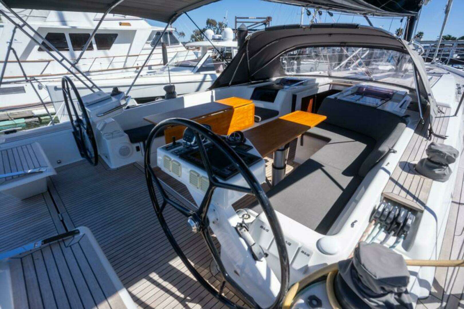 2013 Hanse 575 - Image 13