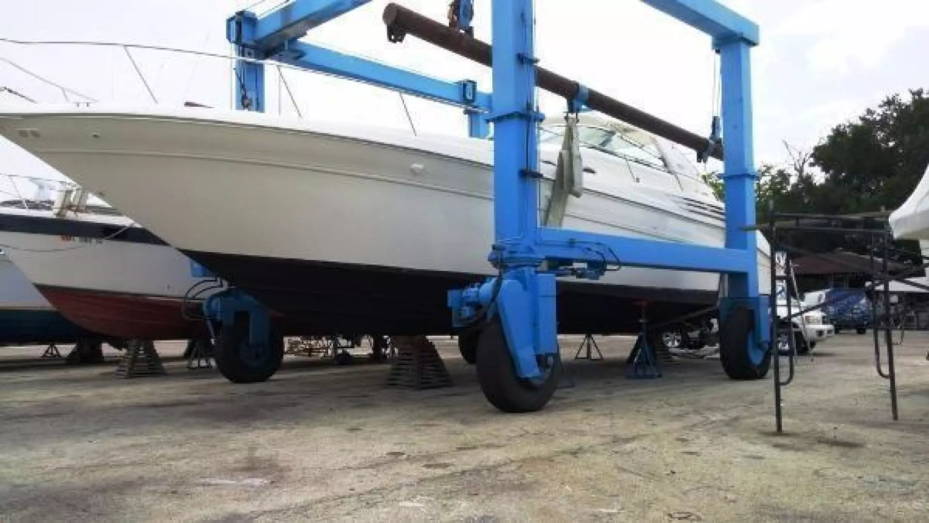 1993 Sea Ray Sundancer - Image 19